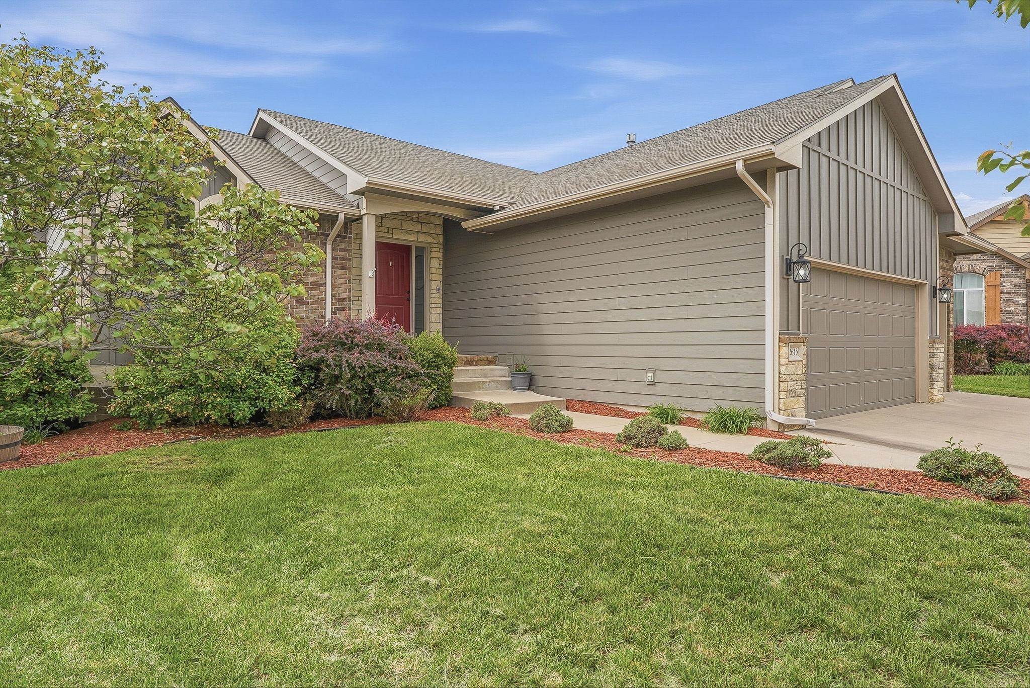 2615 N Woodridge Court Wichita KS 67226
