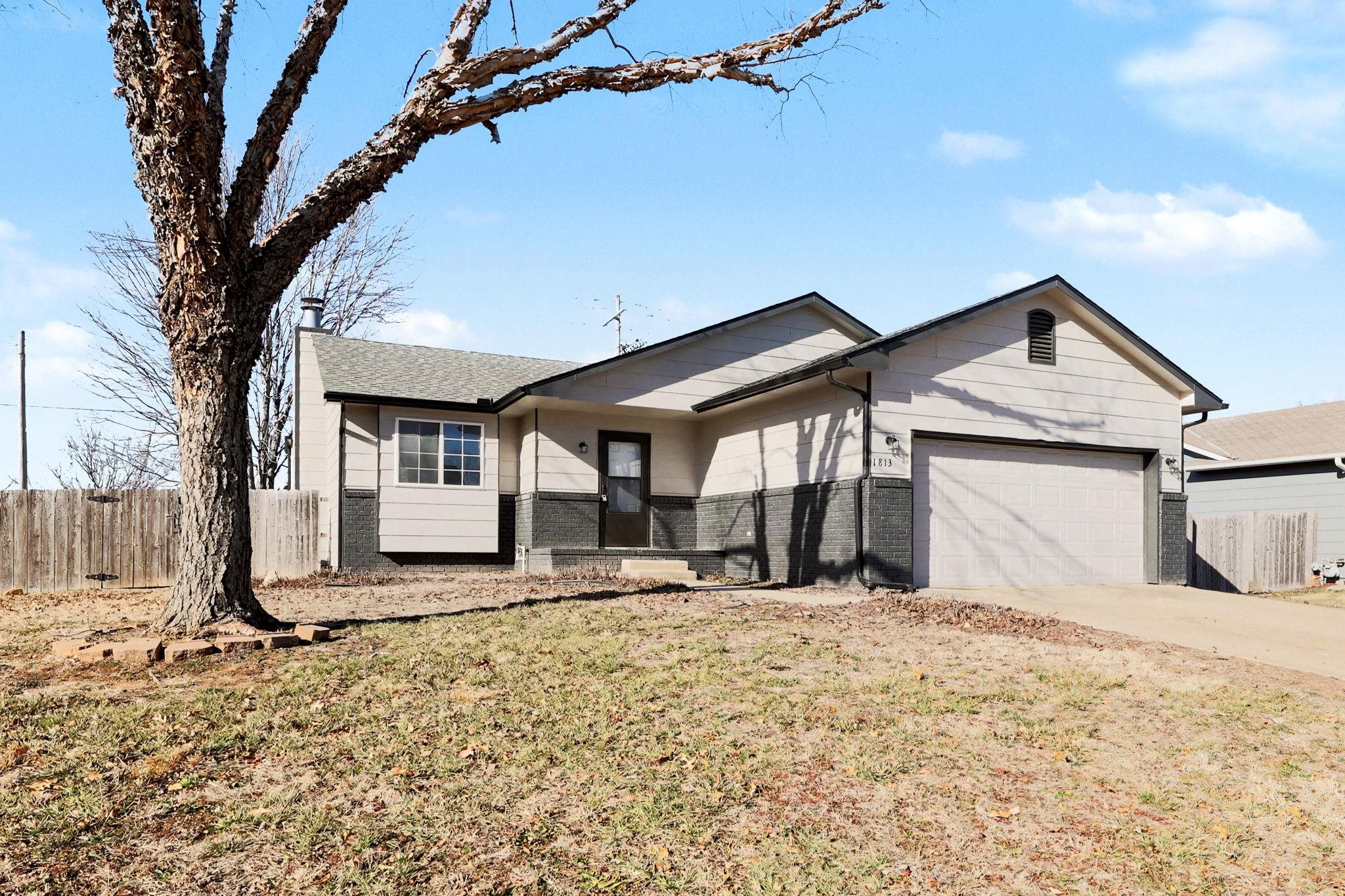 1813 N Pine Grove Street Wichita KS 67212