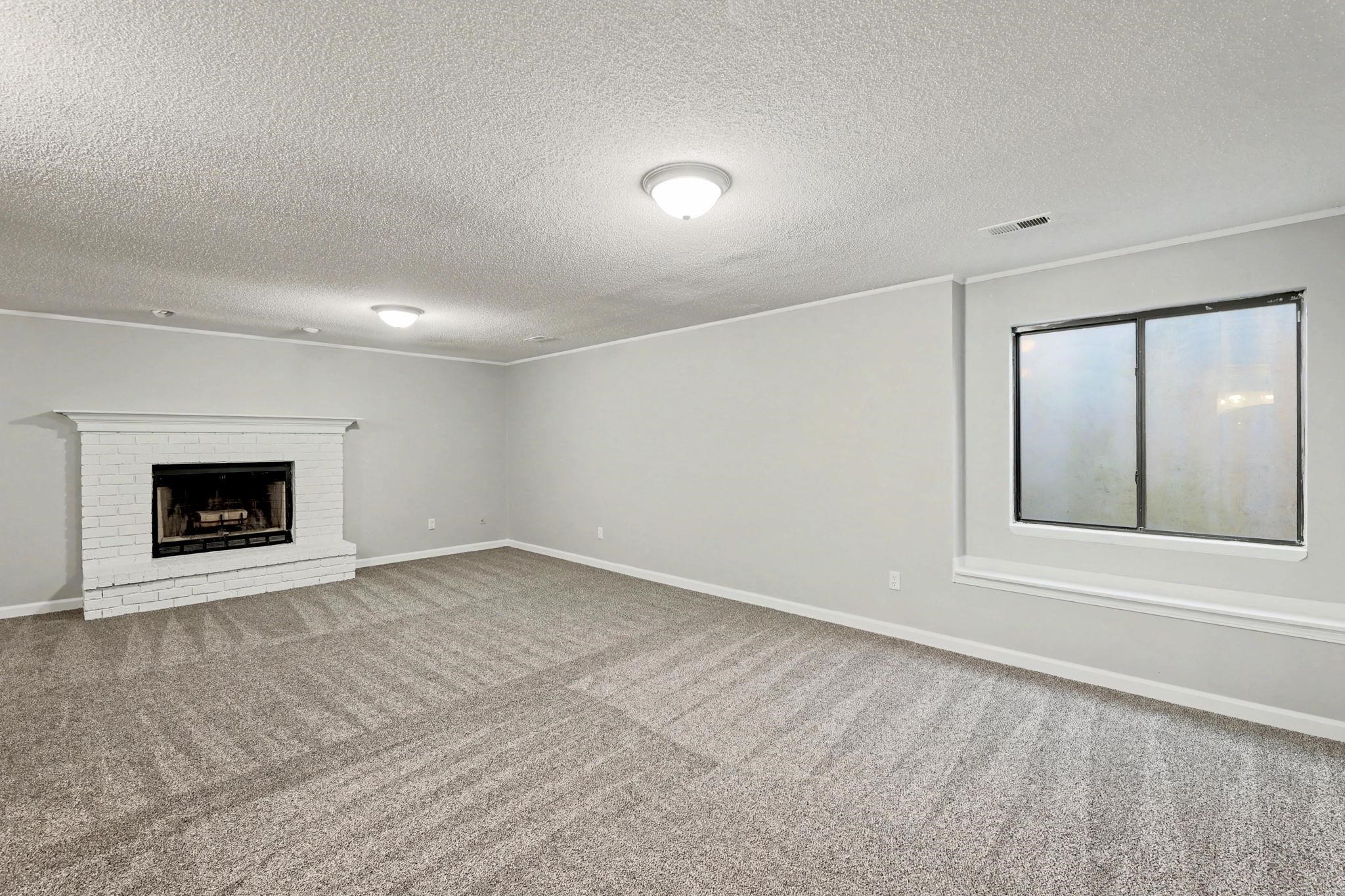 1813 N Pine Grove Street Wichita KS 67212