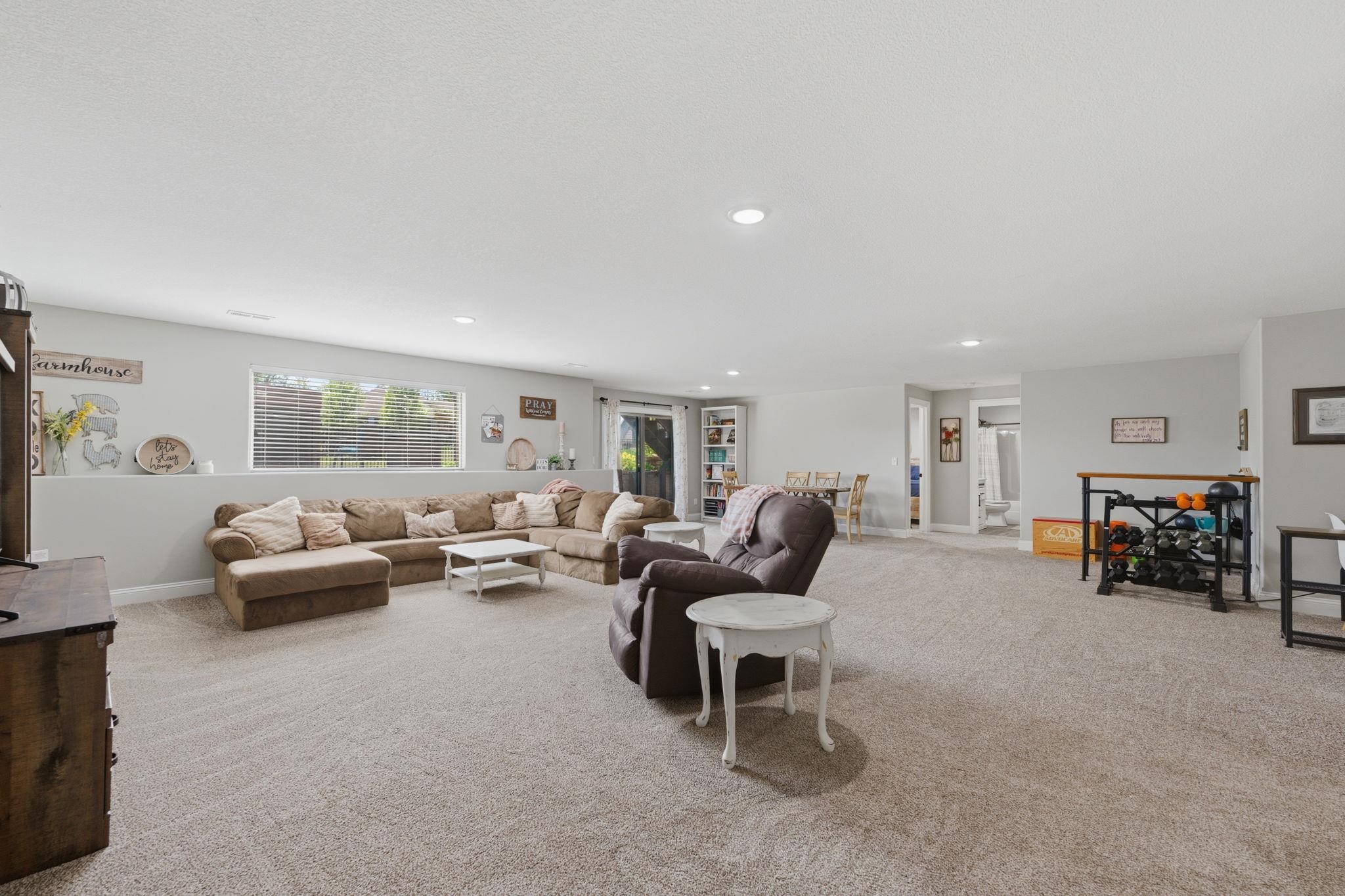 413 W Cherry Oaks Cheney KS 67025
