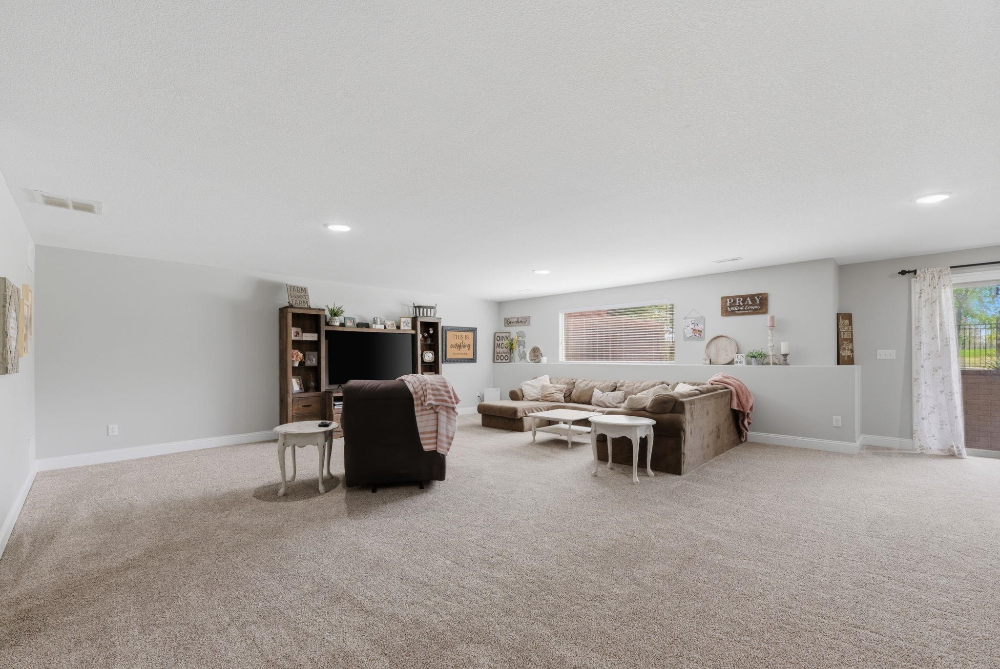 413 W Cherry Oaks Cheney KS 67025