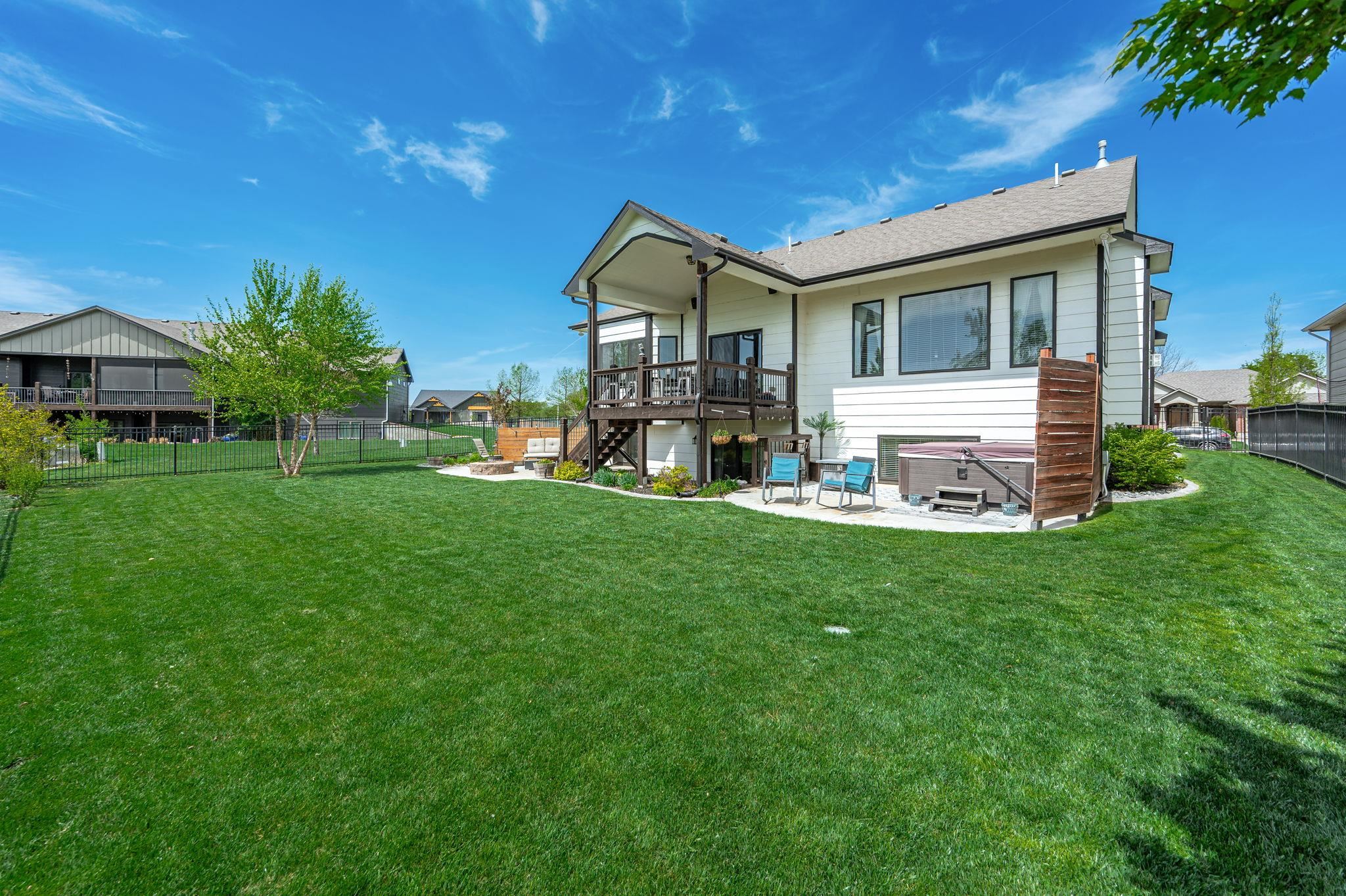 413 W Cherry Oaks Cheney KS 67025
