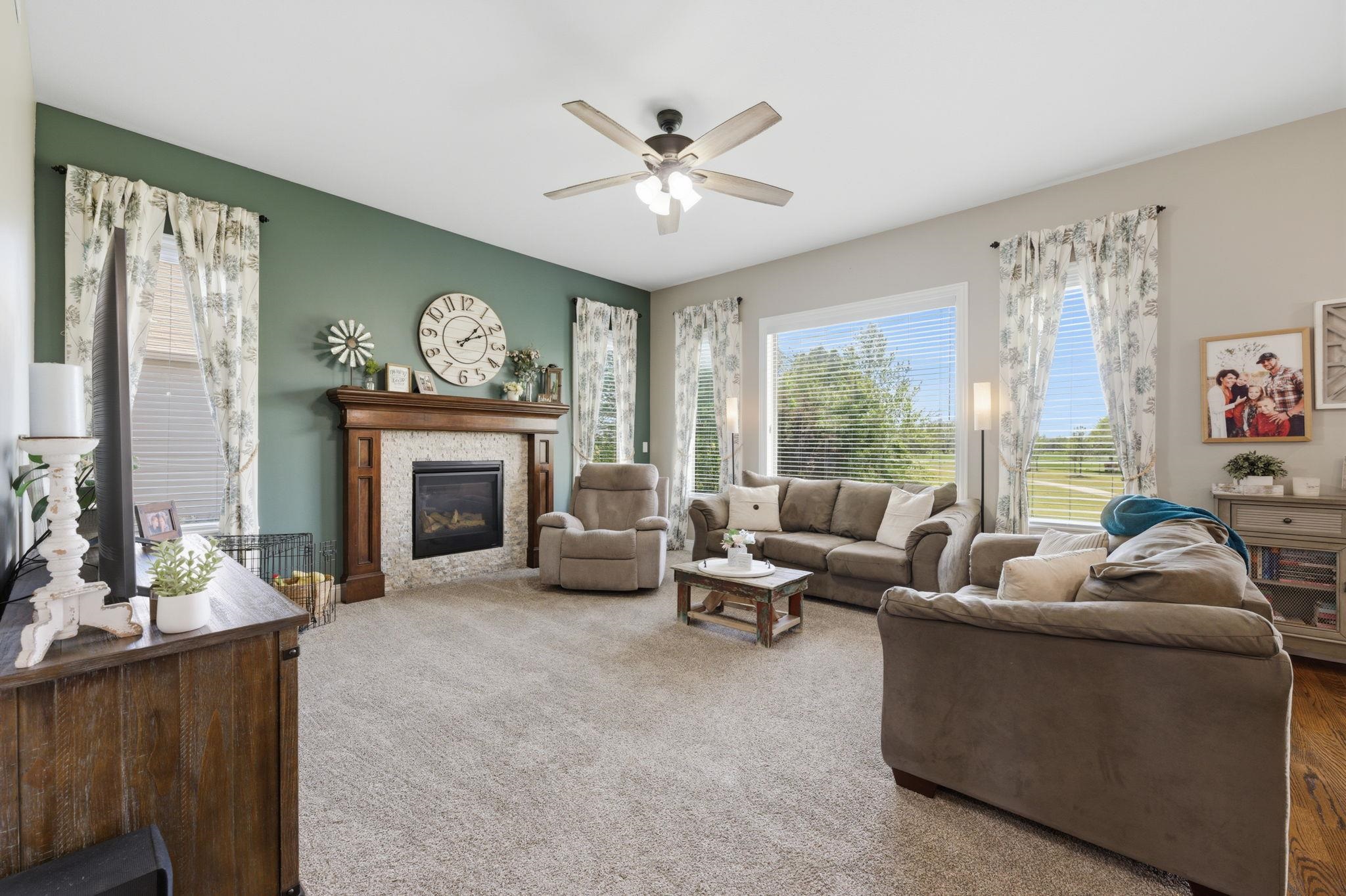 413 W Cherry Oaks Cheney KS 67025