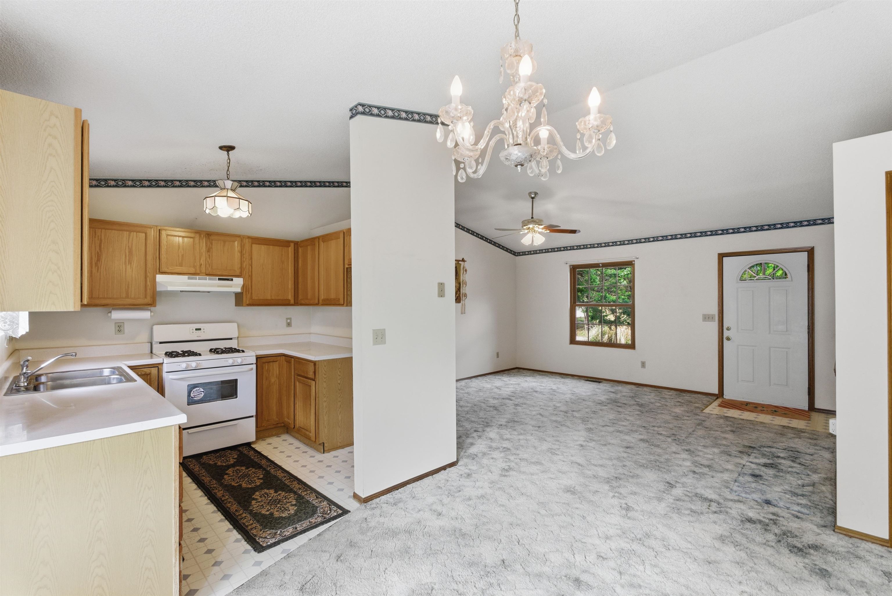 6538 N Longmont Street Park City KS 67219