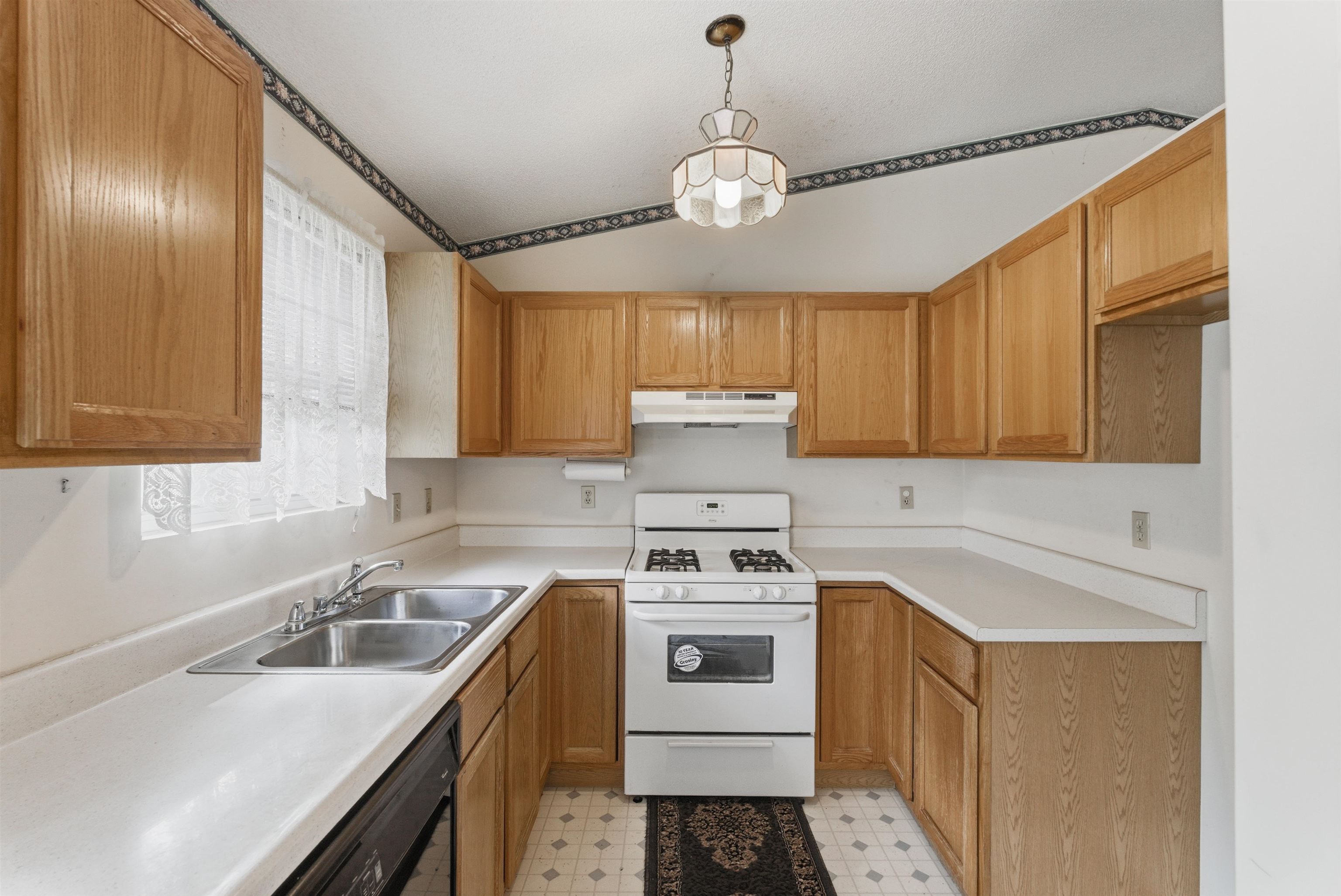 6538 N Longmont Street Park City KS 67219
