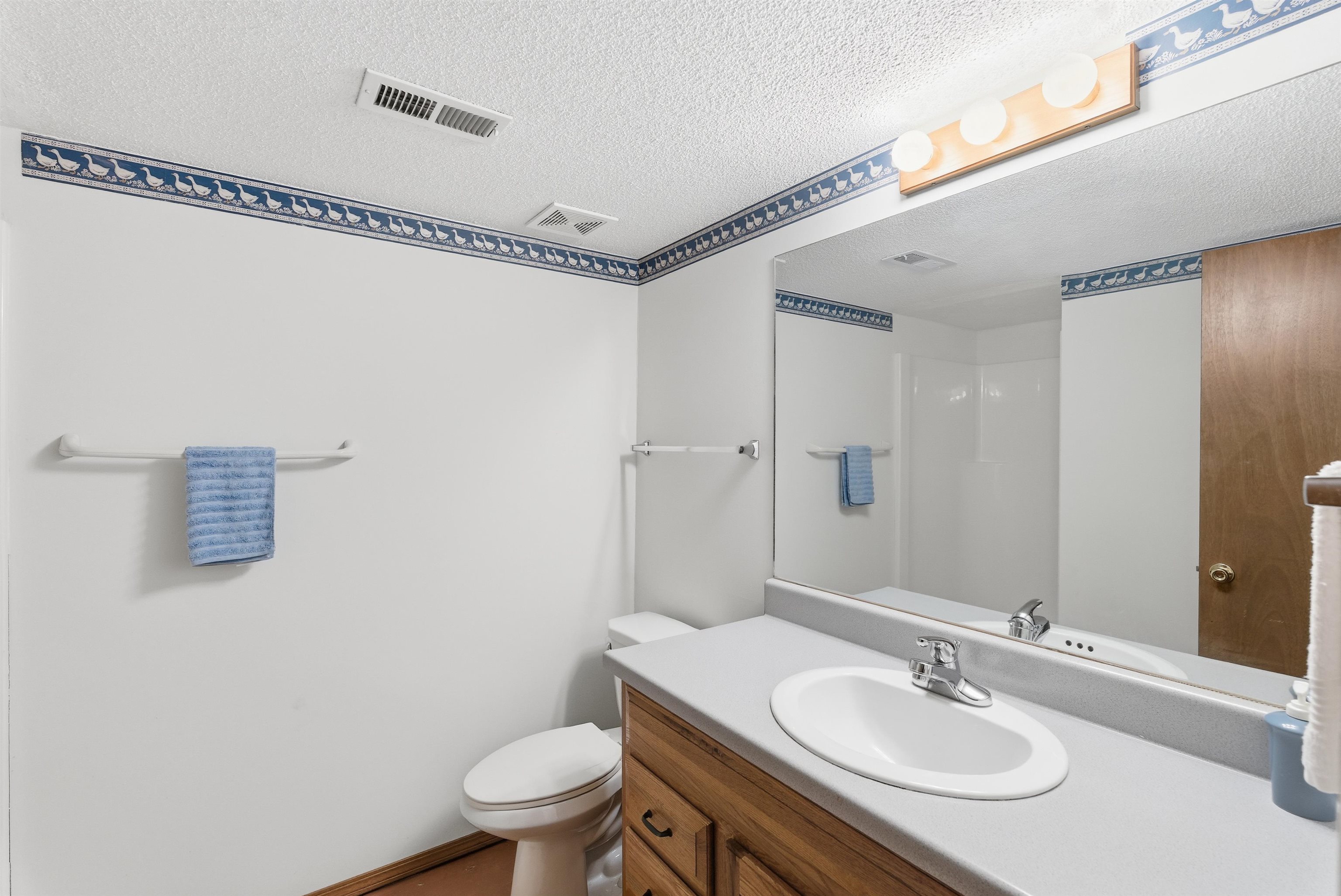 6538 N Longmont Street Park City KS 67219