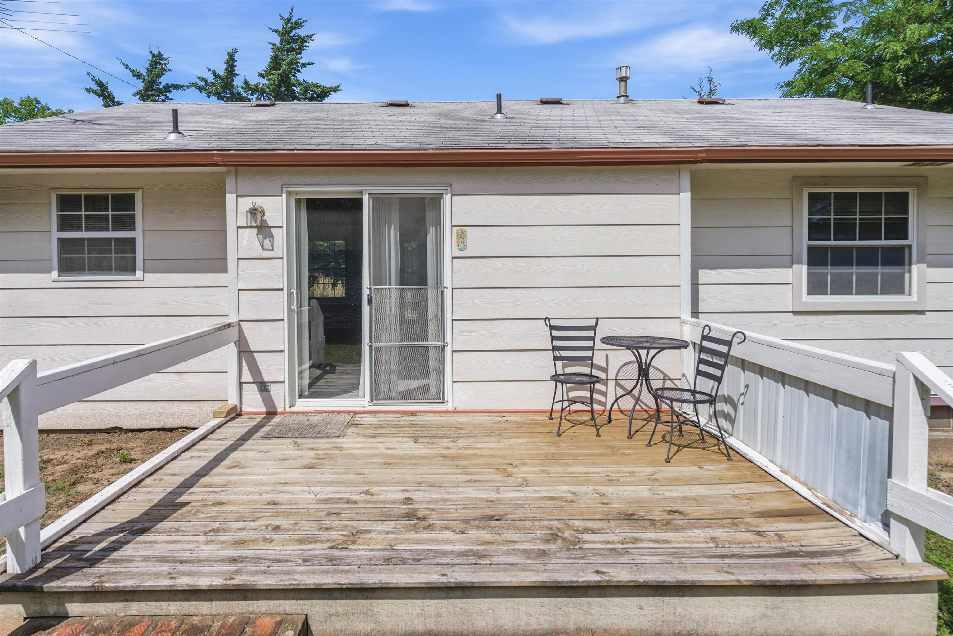 6538 N Longmont Street Park City KS 67219