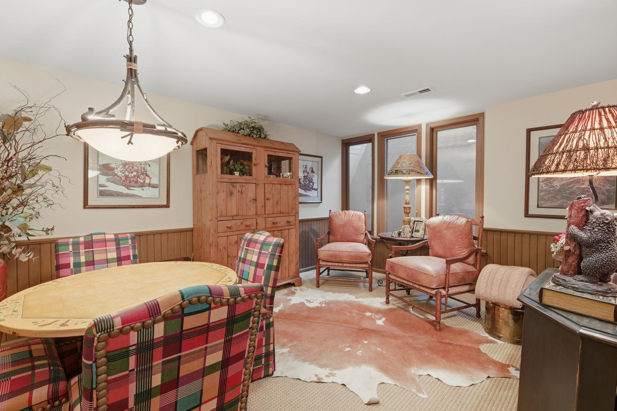 1440 N Gatewood Wichita KS 67206