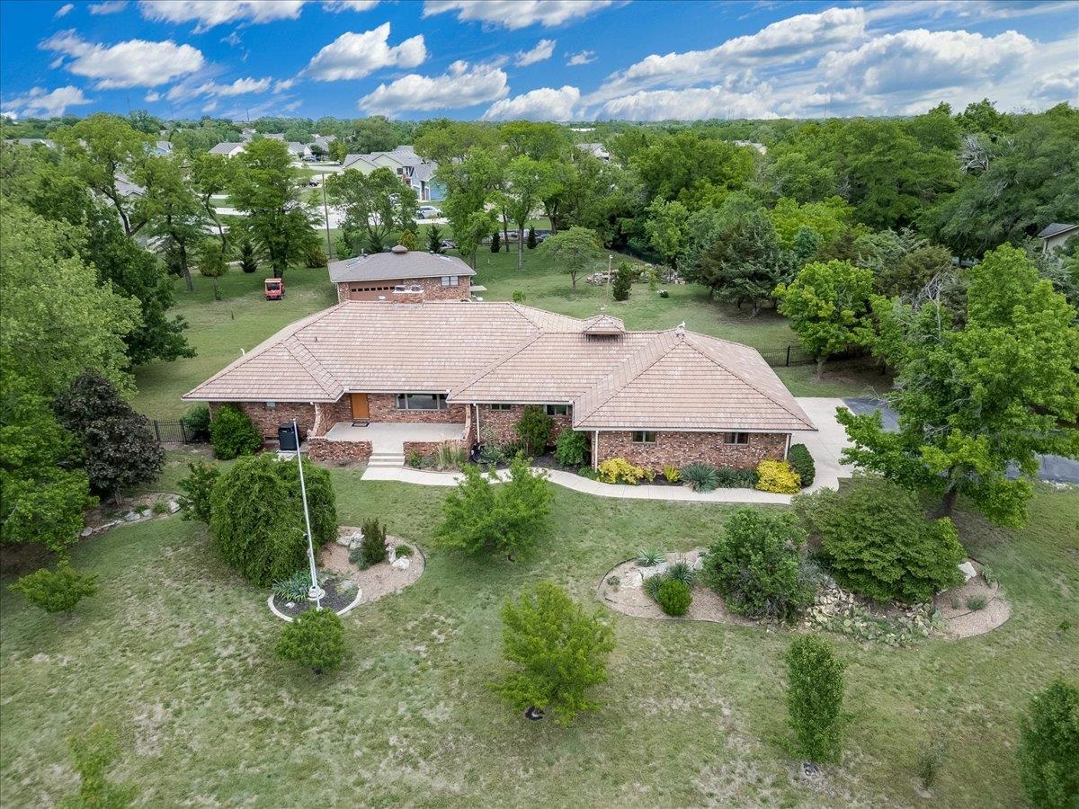 12400 E Lynne Wichita KS 67207
