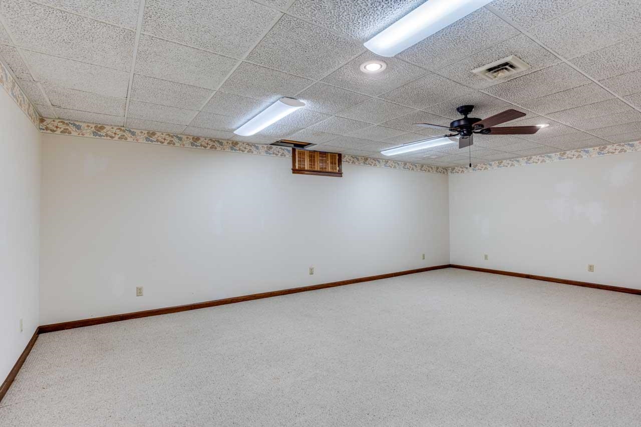 12400 E Lynne Wichita KS 67207