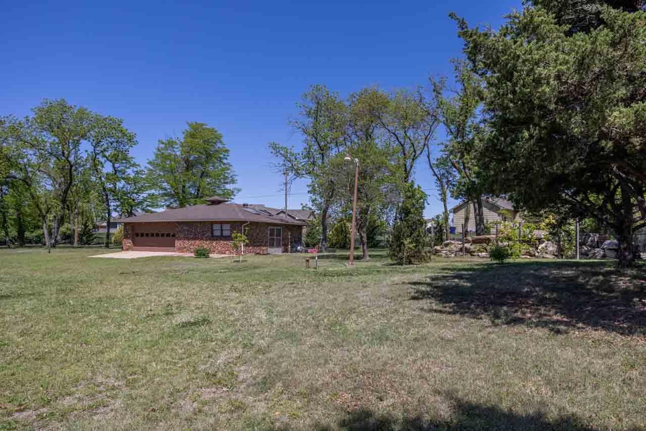 12400 E Lynne Wichita KS 67207