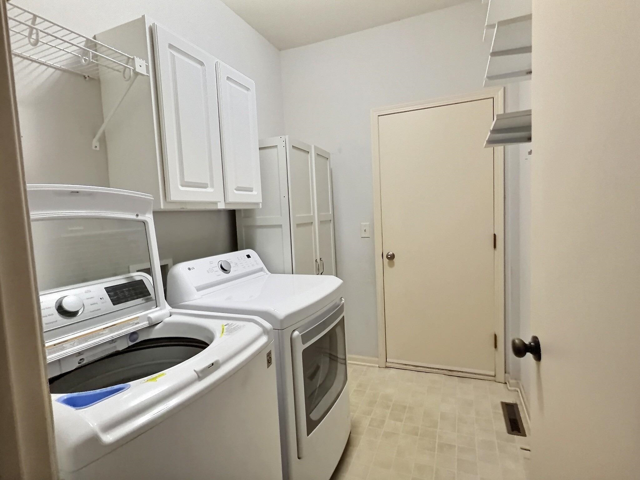 4602 N Spyglass Wichita KS 67226