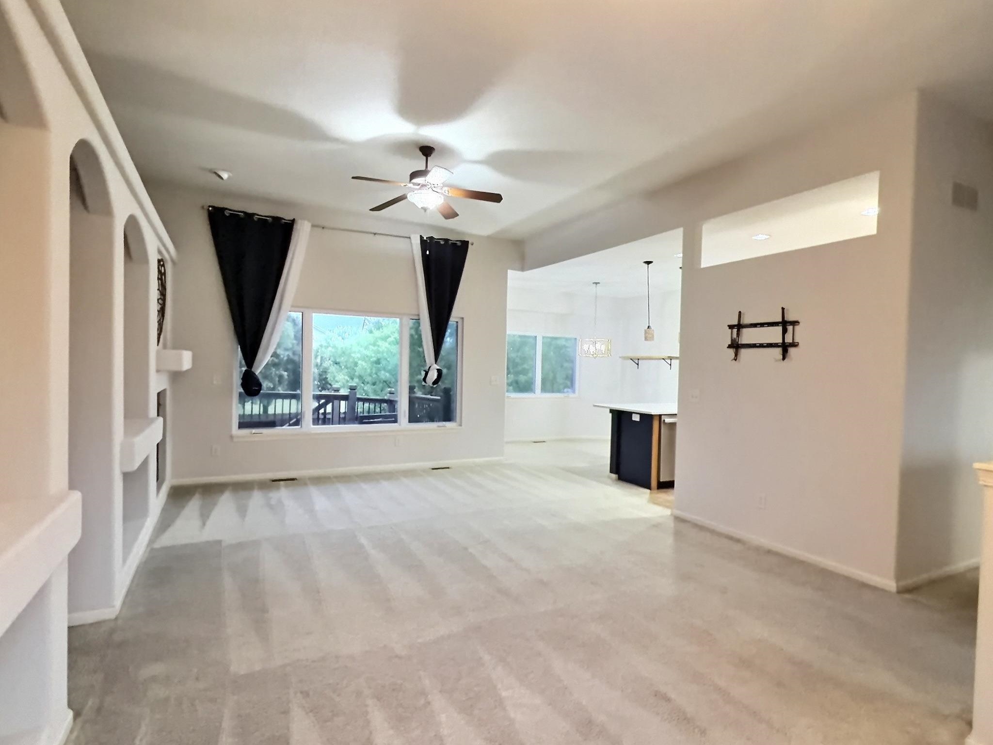 4602 N Spyglass Wichita KS 67226