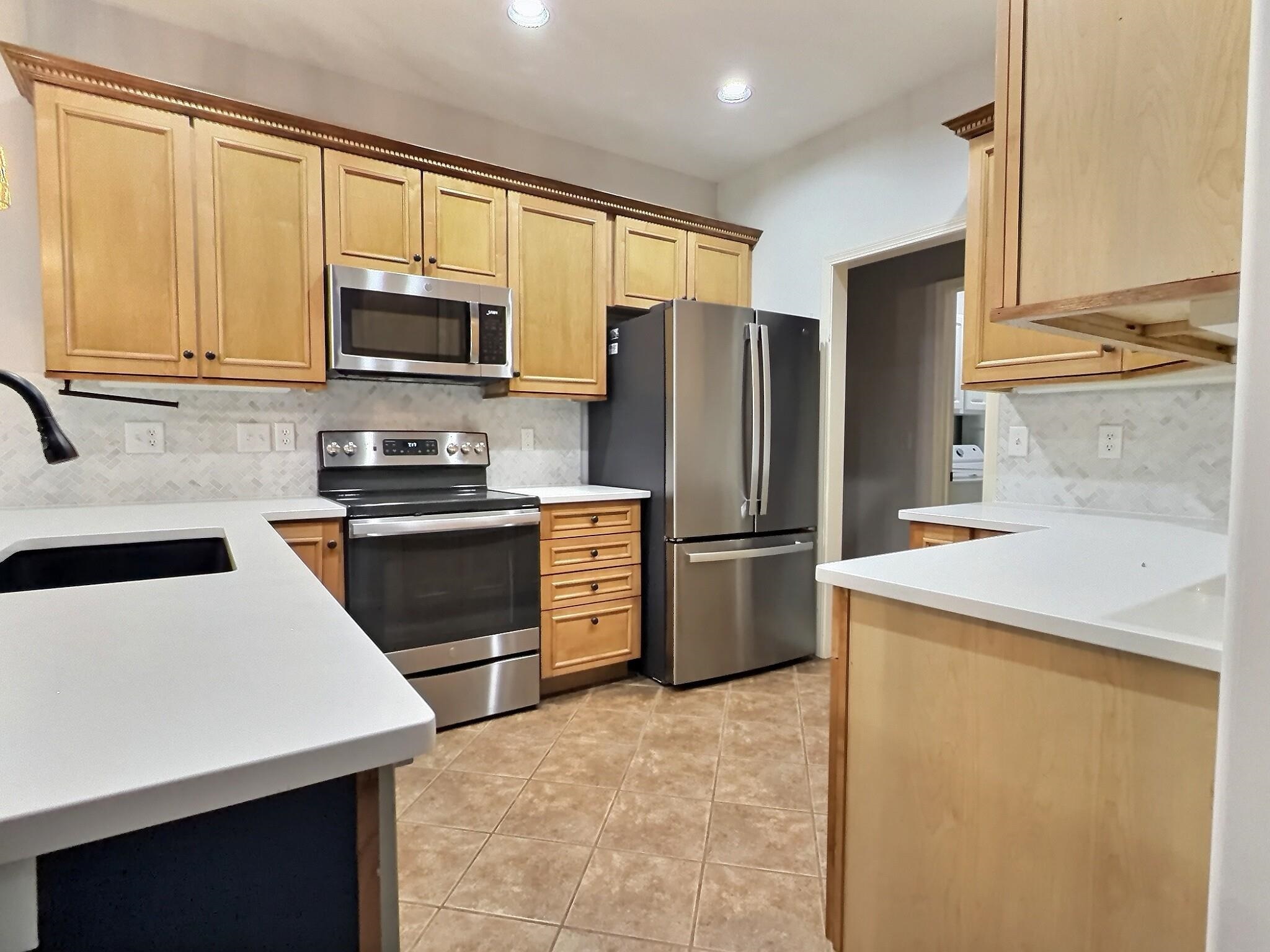 4602 N Spyglass Wichita KS 67226
