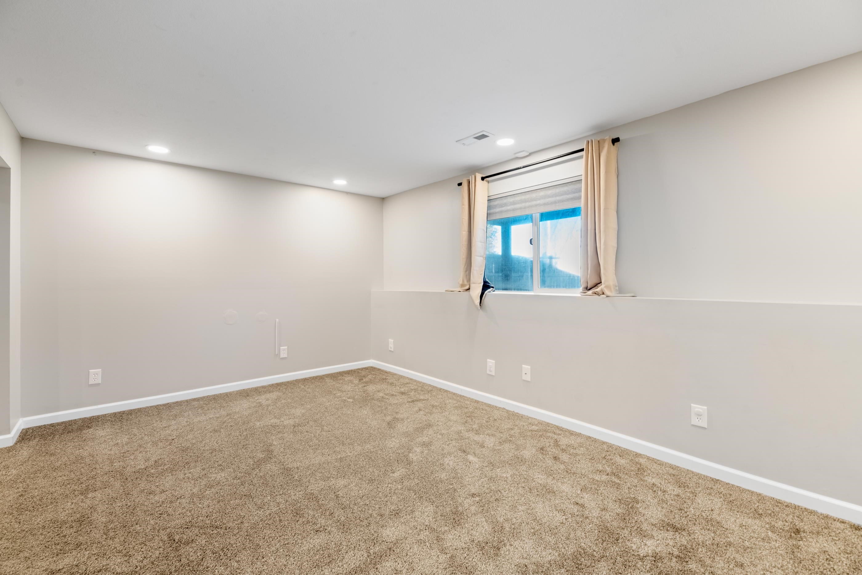 1726 N Black Oak Court Andover KS 67002