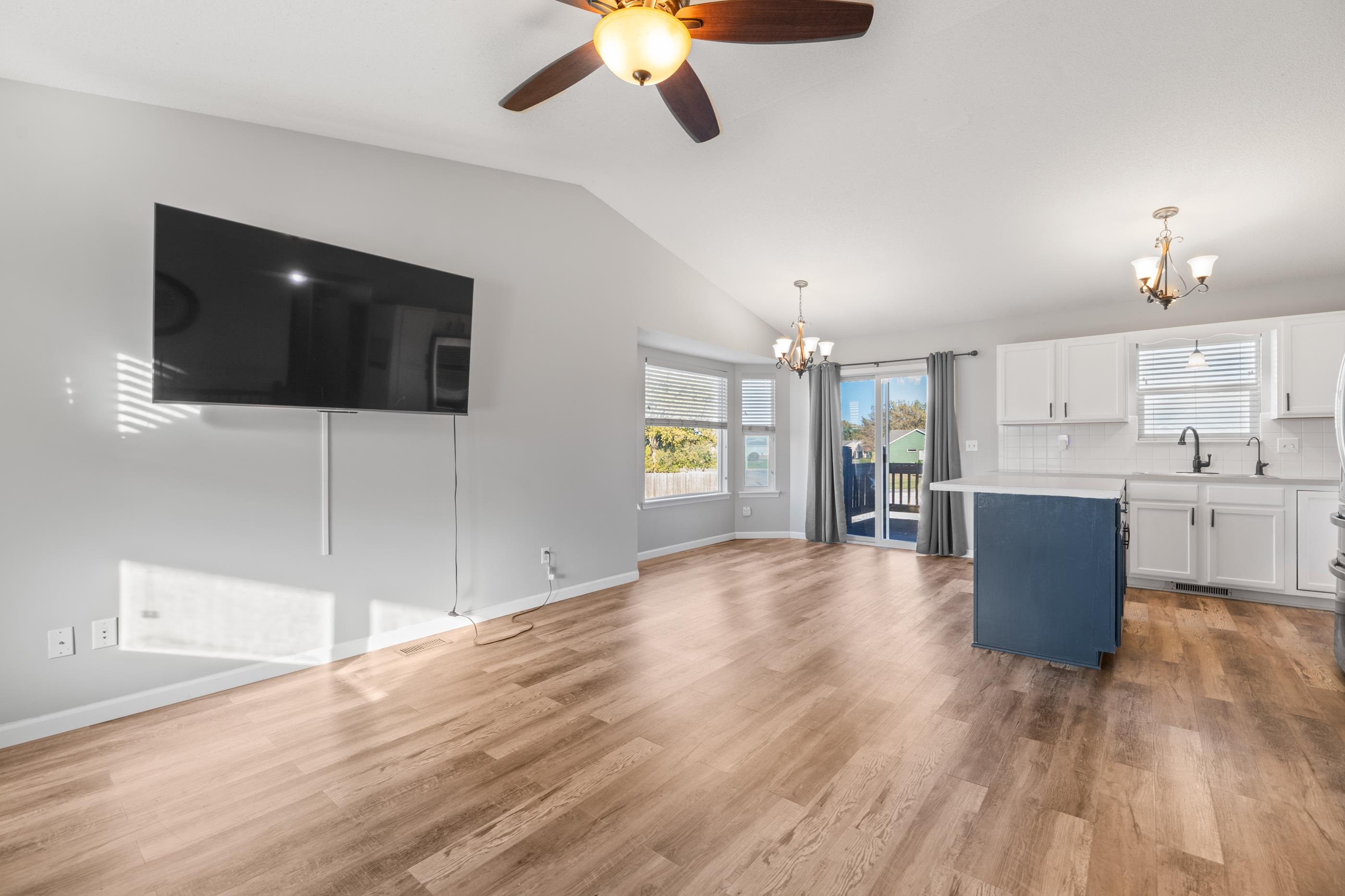 1726 N Black Oak Court Andover KS 67002