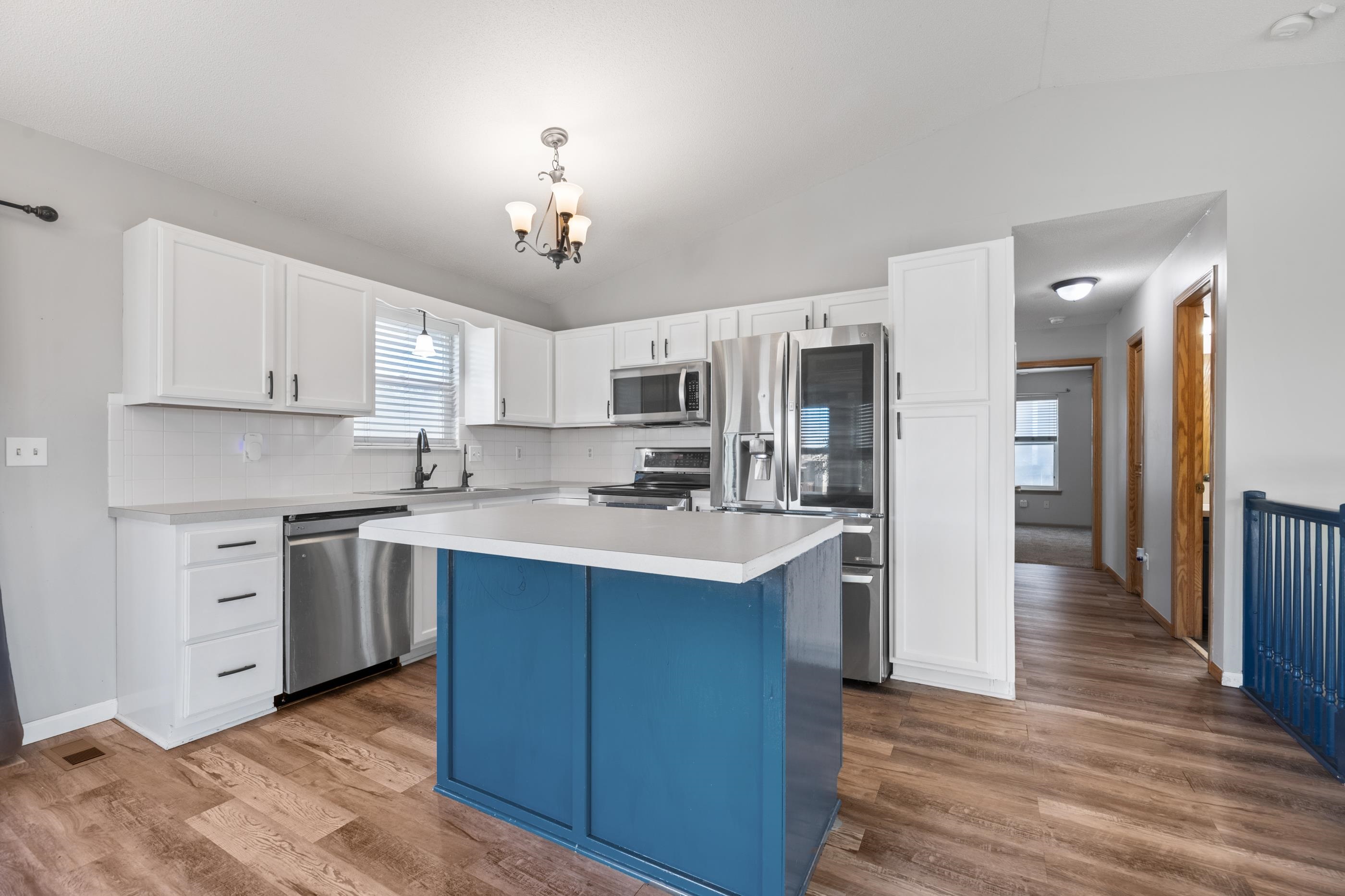 1726 N Black Oak Court Andover KS 67002