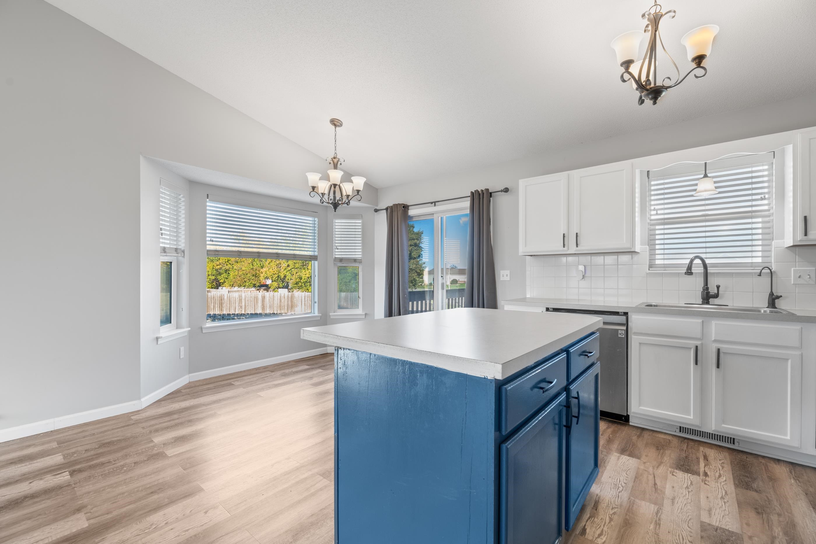 1726 N Black Oak Court Andover KS 67002