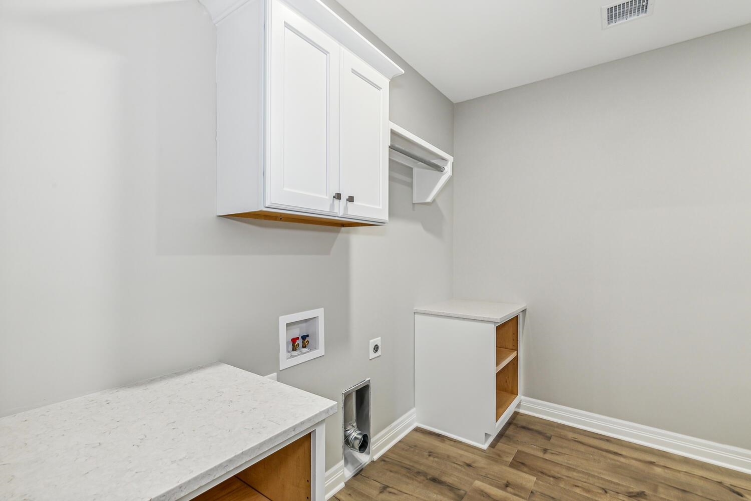 312 W Boxthorn Drive Andover KS 67002