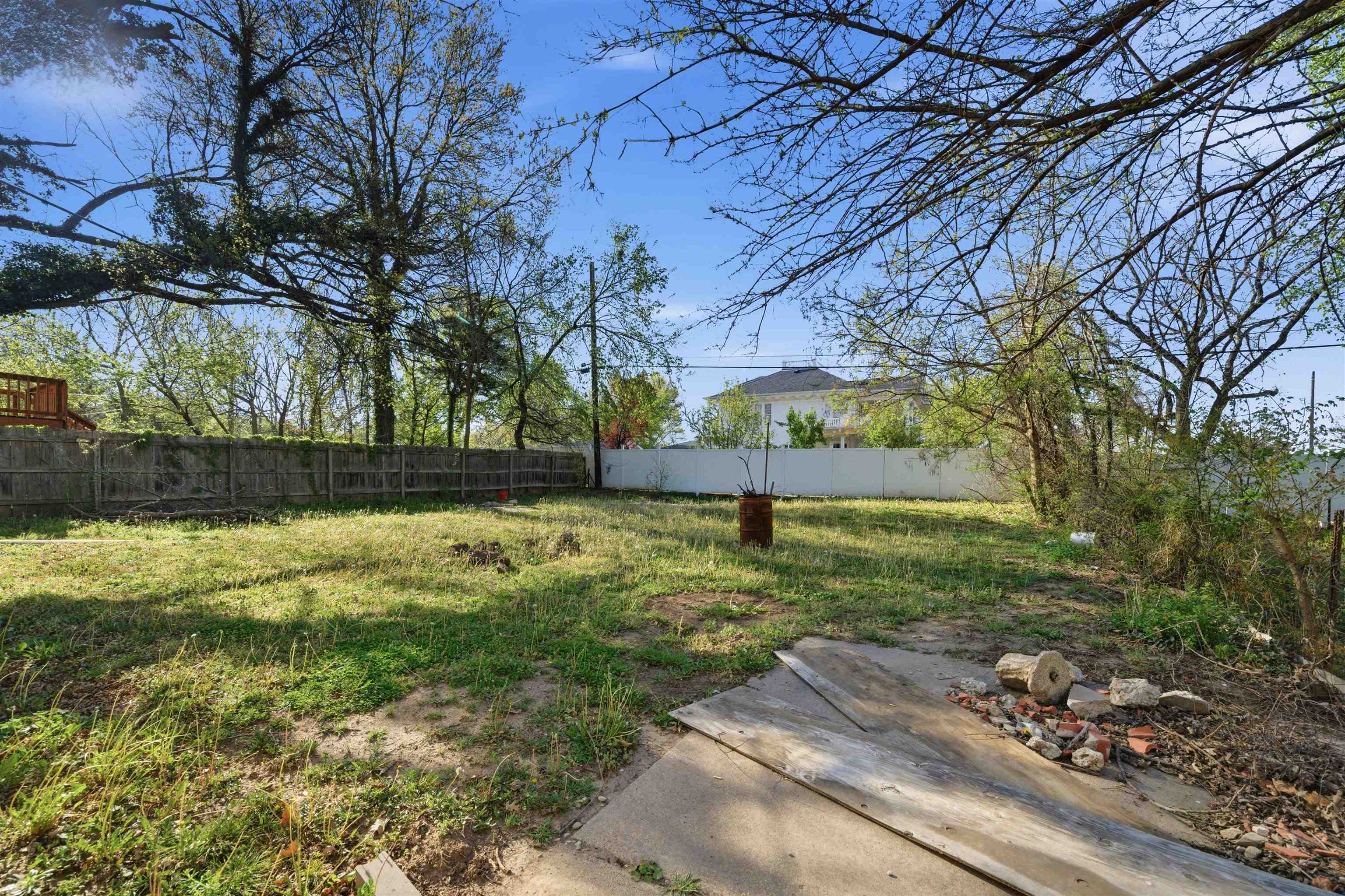 3333 E Bayley Street Wichita KS 67218