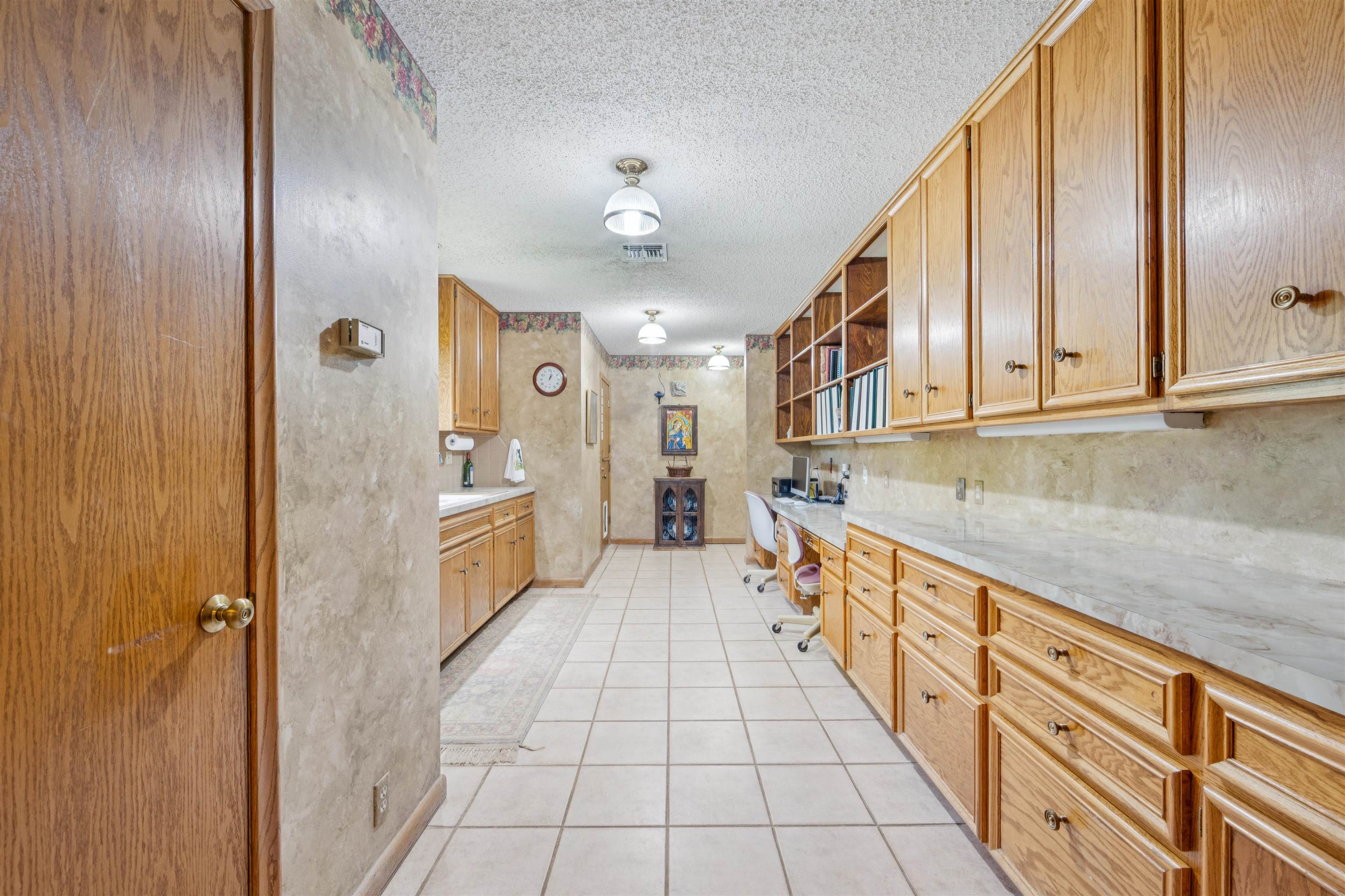 11 N Sandpiper Street Wichita KS 67230