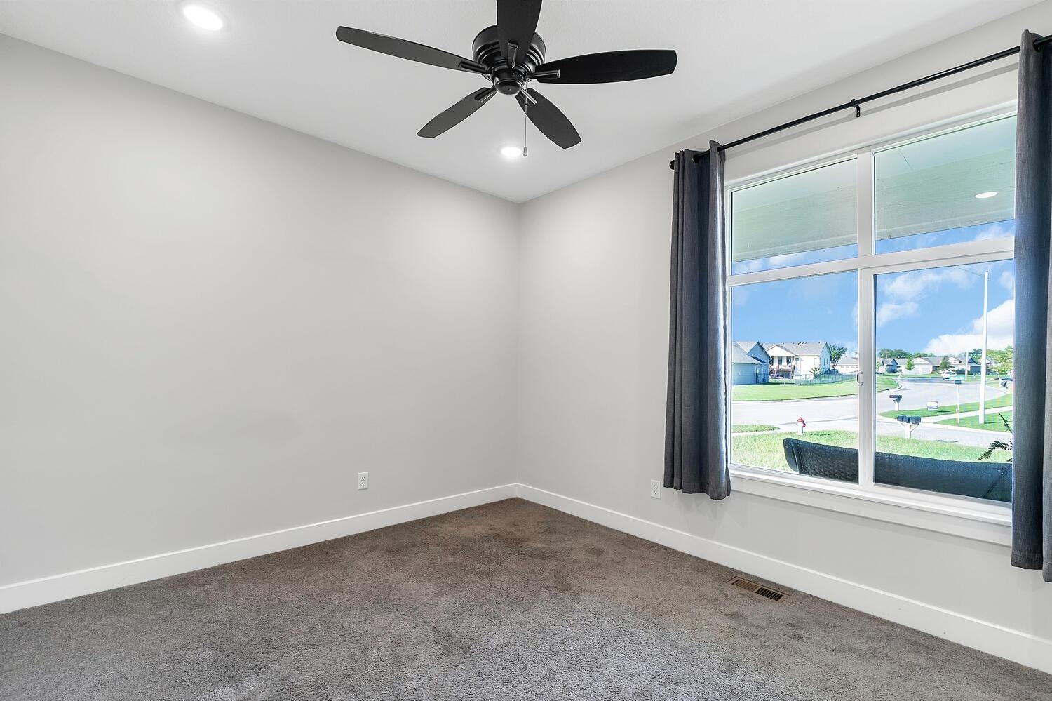 2246 S Nicole Circle Andover KS 67002