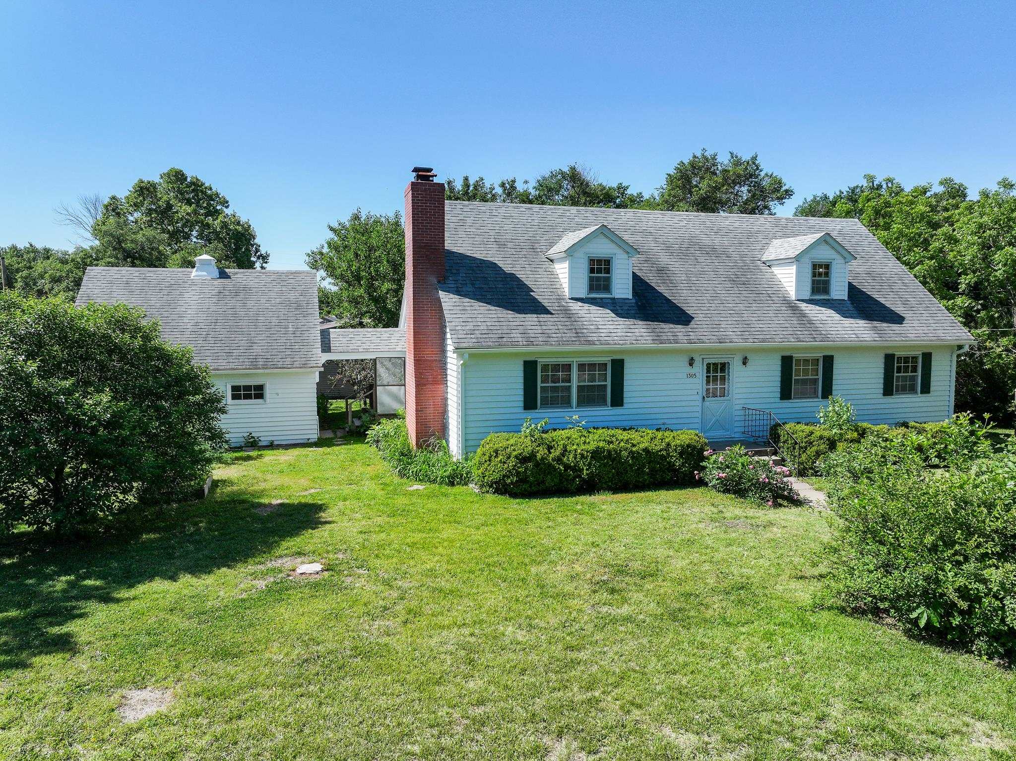 1305 W Park Avenue El Dorado KS 67042