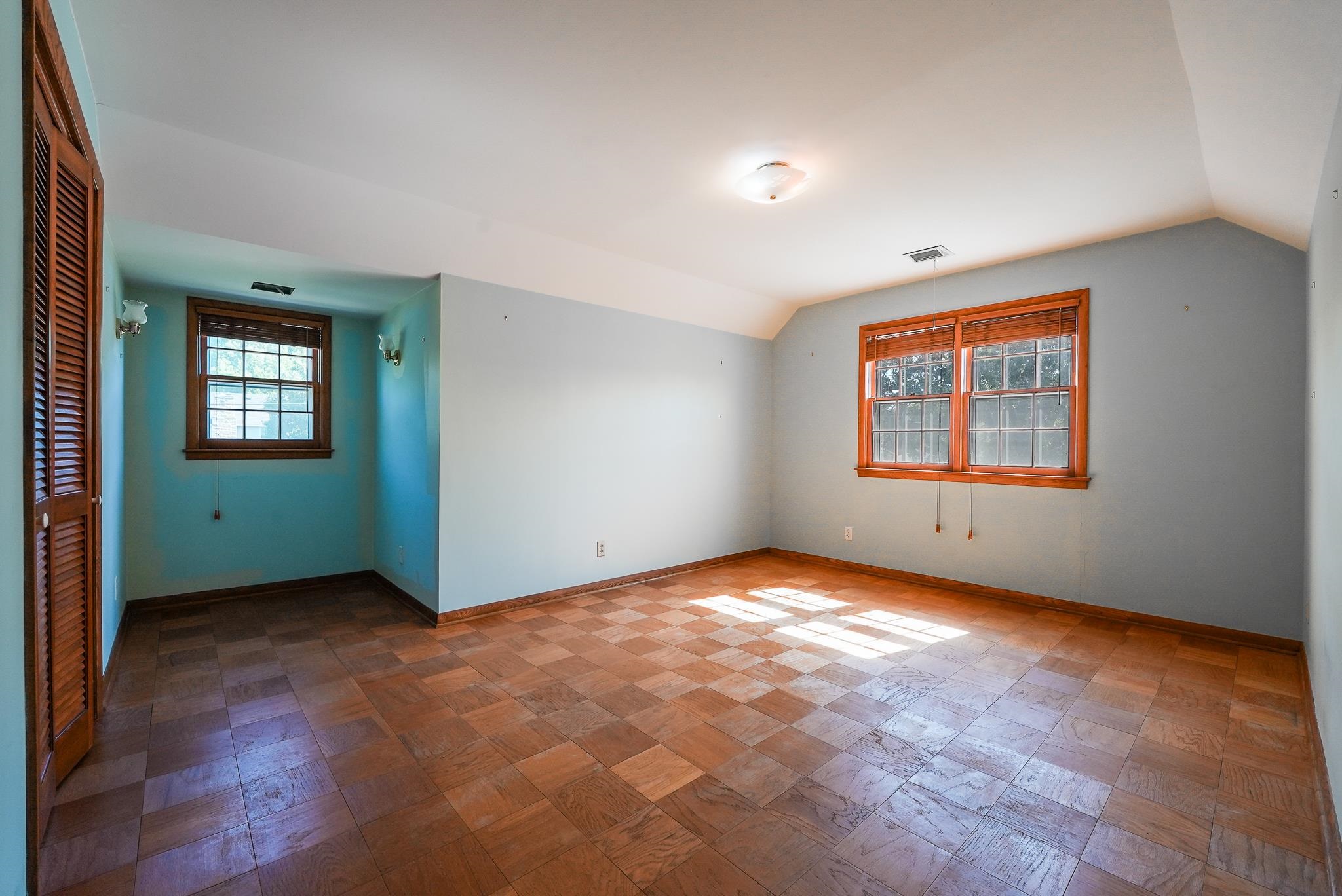 1305 W Park Avenue El Dorado KS 67042