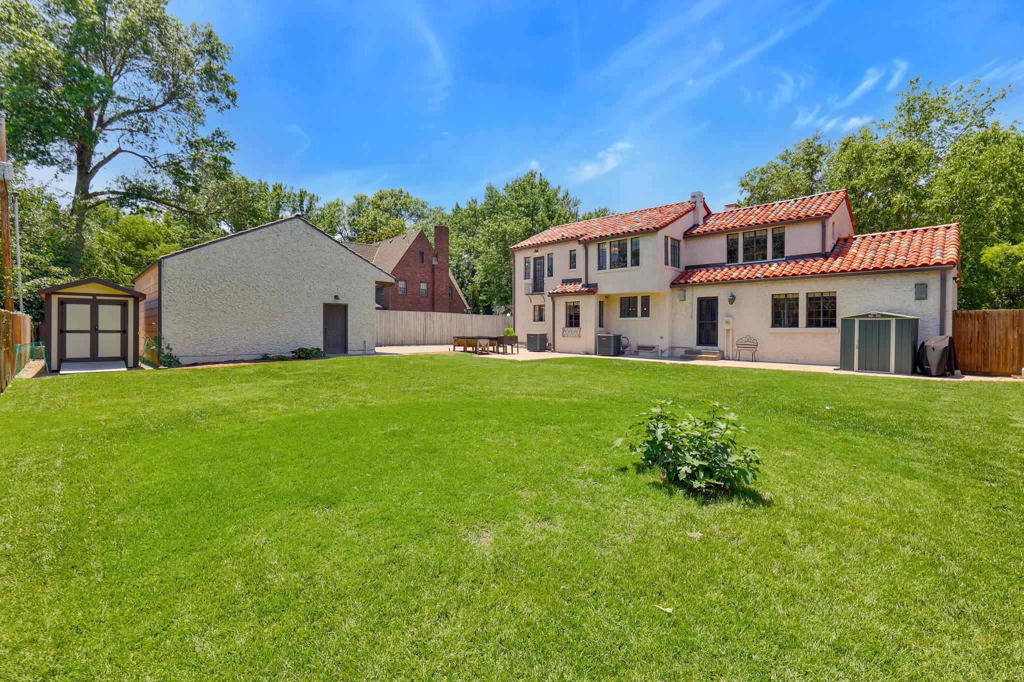 136 N Crestway Street Wichita KS 67208