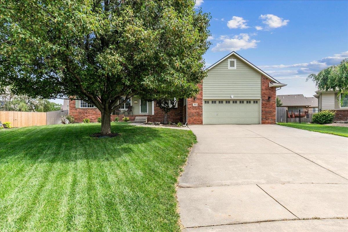 602 Brentwood Place Andover KS 67002