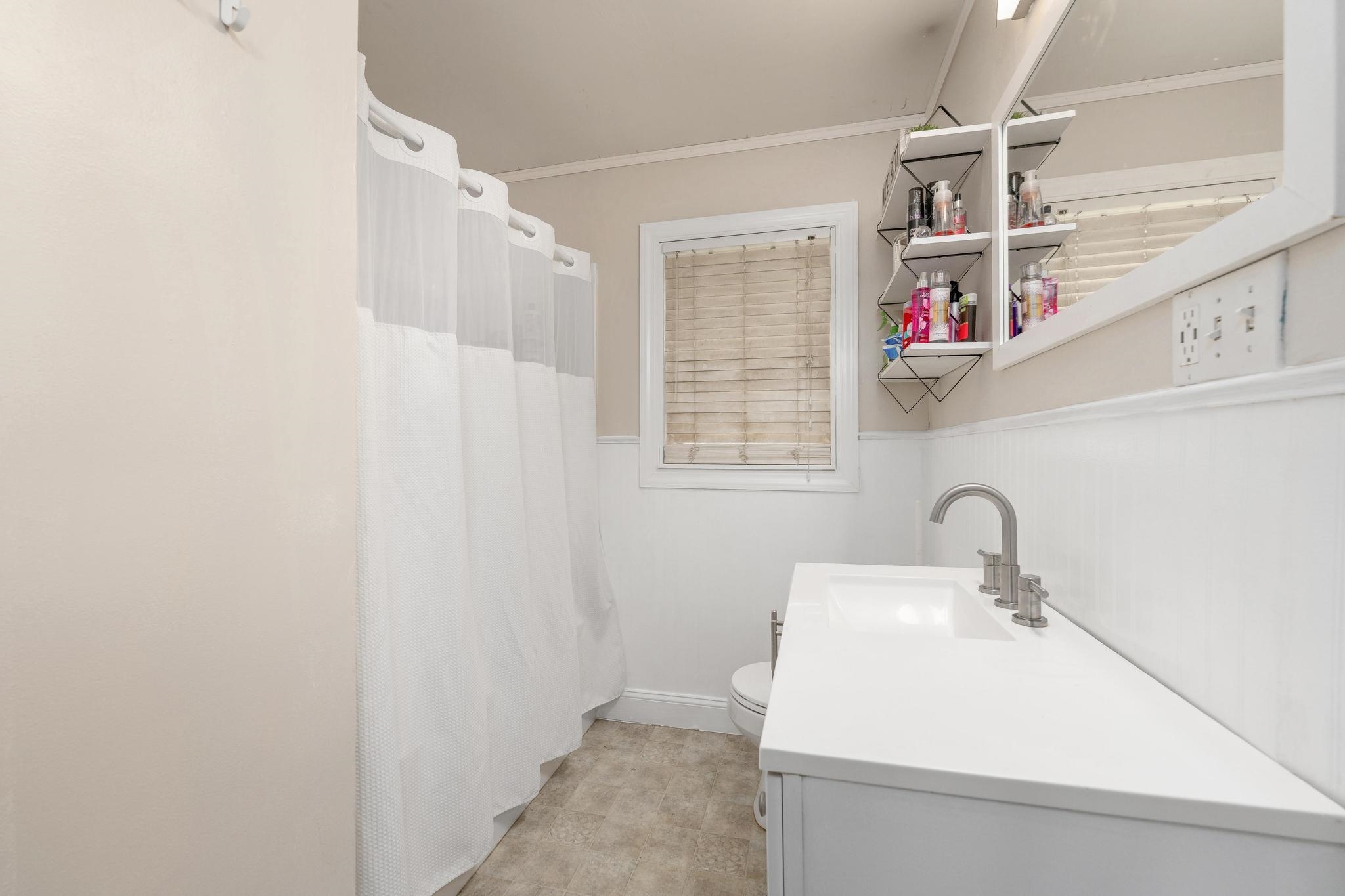 218 N Knight Wichita KS 67203