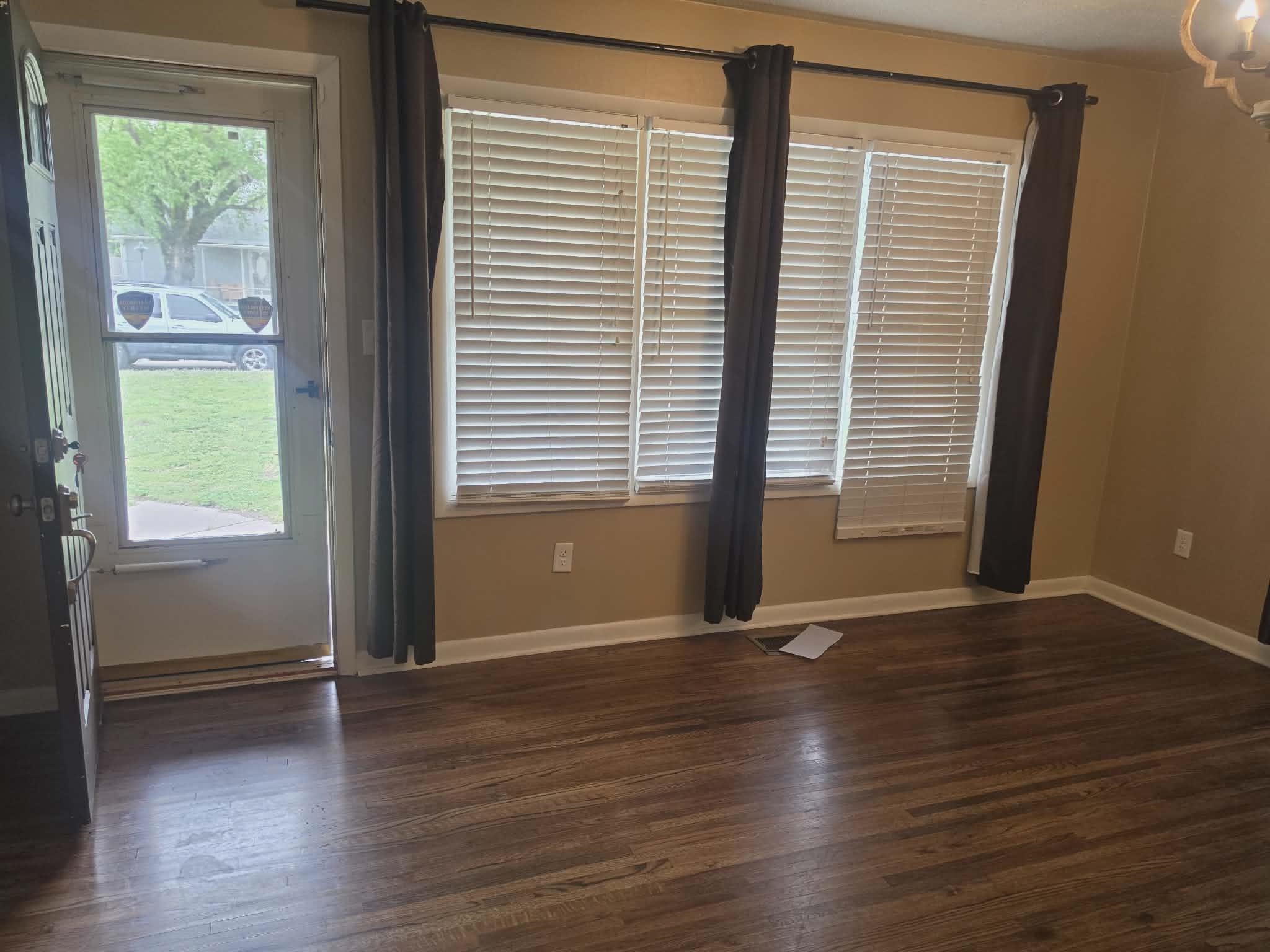 814 N Clara Street Wichita KS 67212