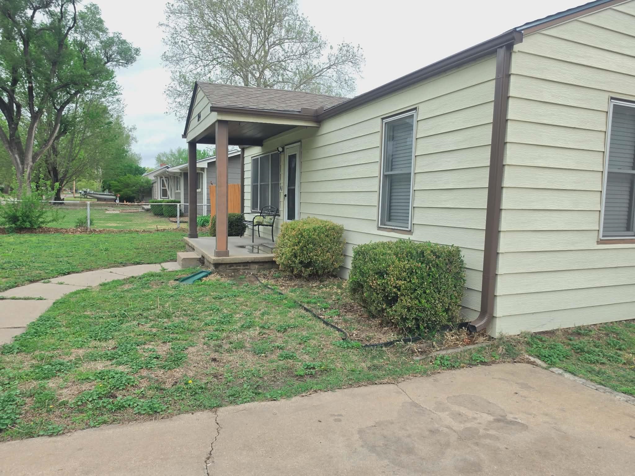 814 N Clara Street Wichita KS 67212
