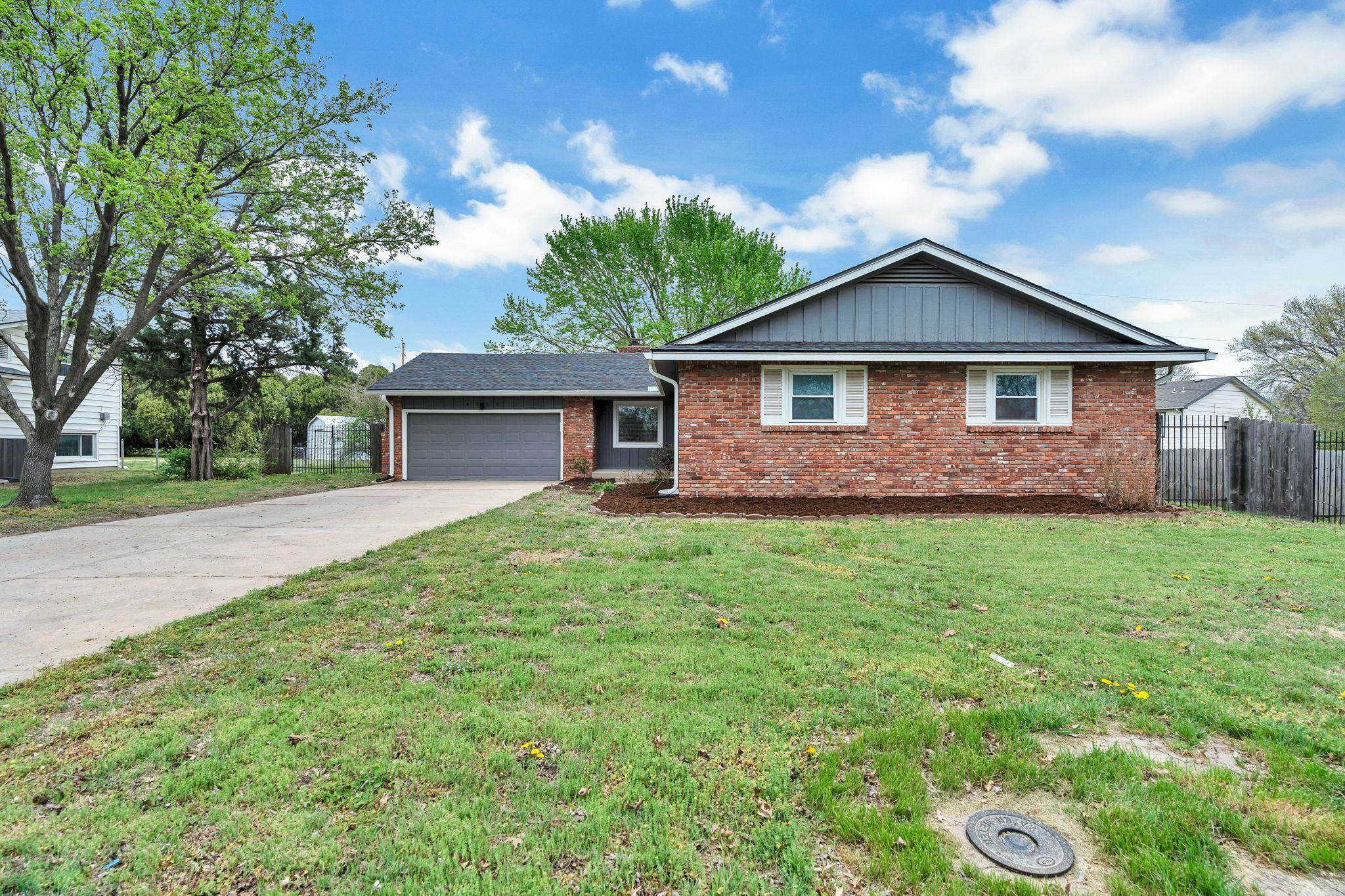 4762 N Krueger Bel Aire KS 67220