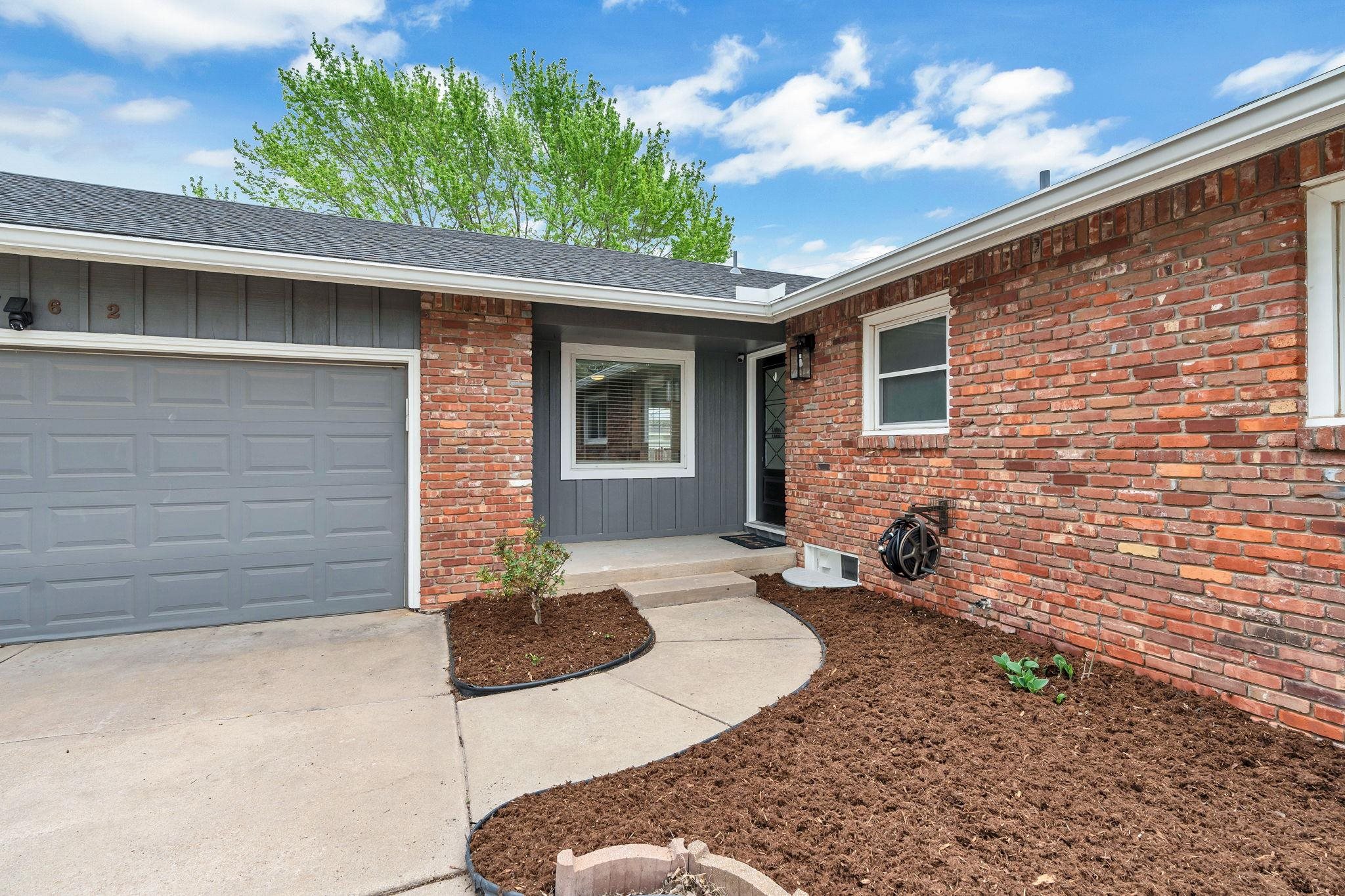 4762 N Krueger Bel Aire KS 67220