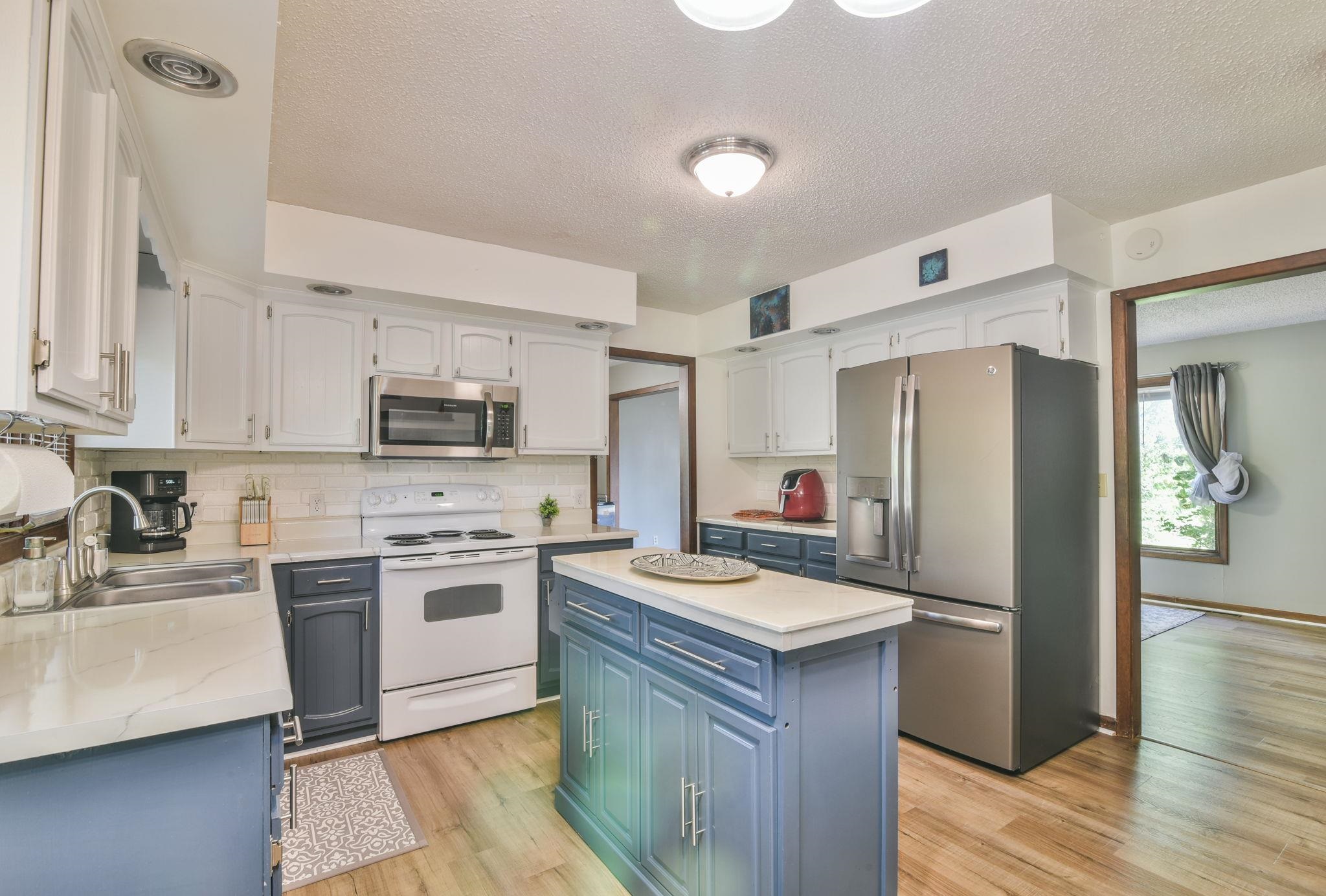 210 E Kerry Lynn Andover KS 67002