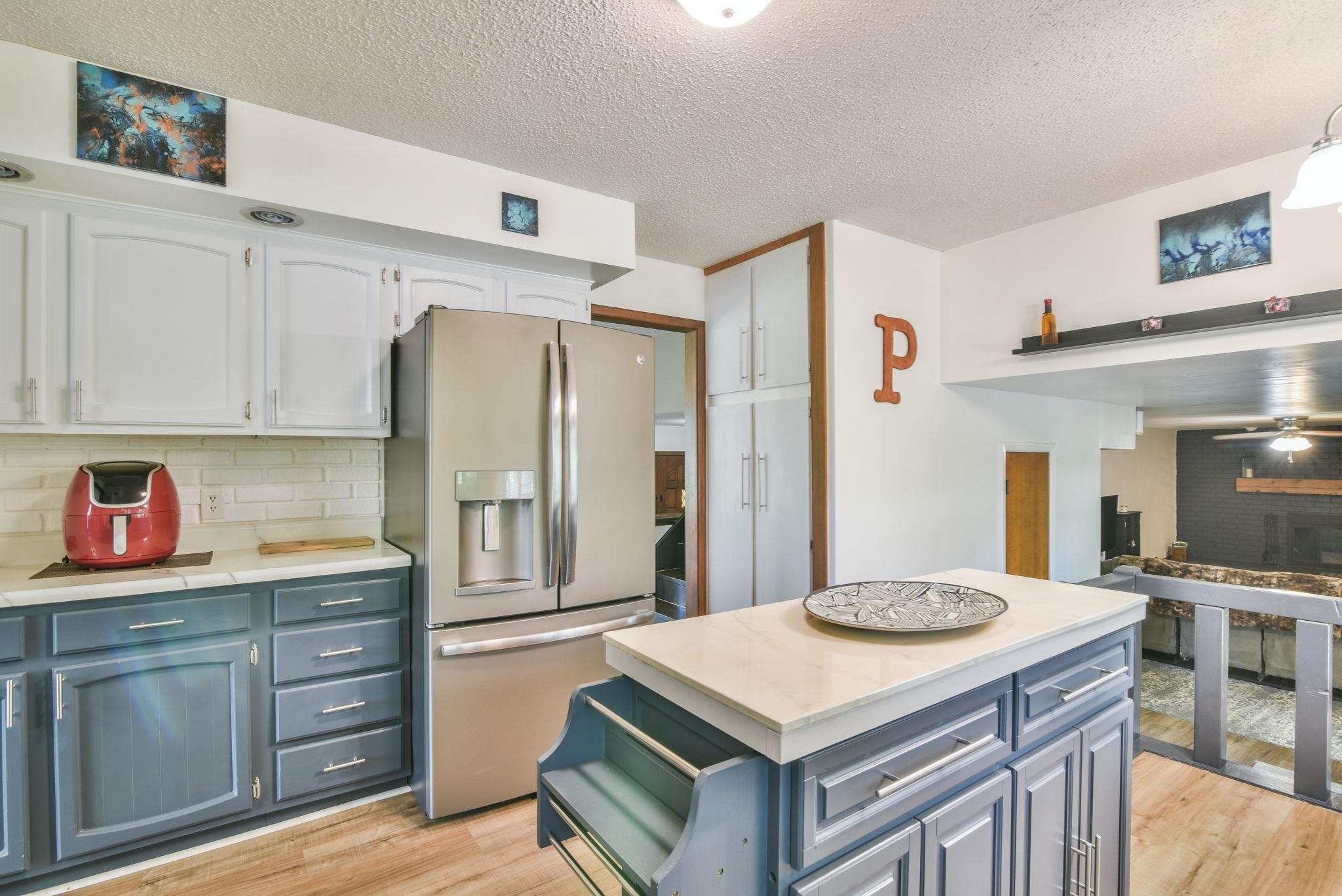 210 E Kerry Lynn Andover KS 67002