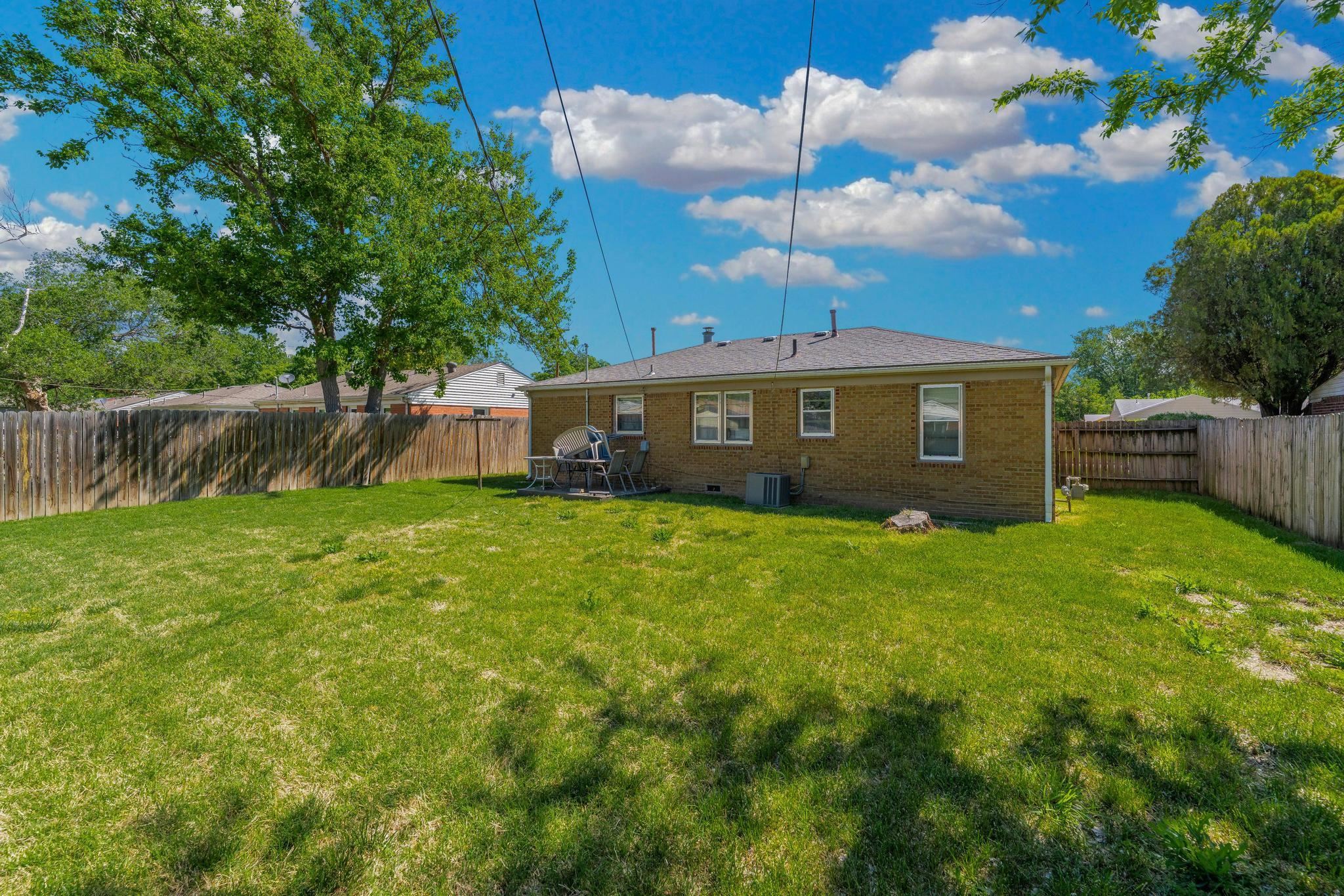 2845 S Laura Avenue Wichita KS 67216