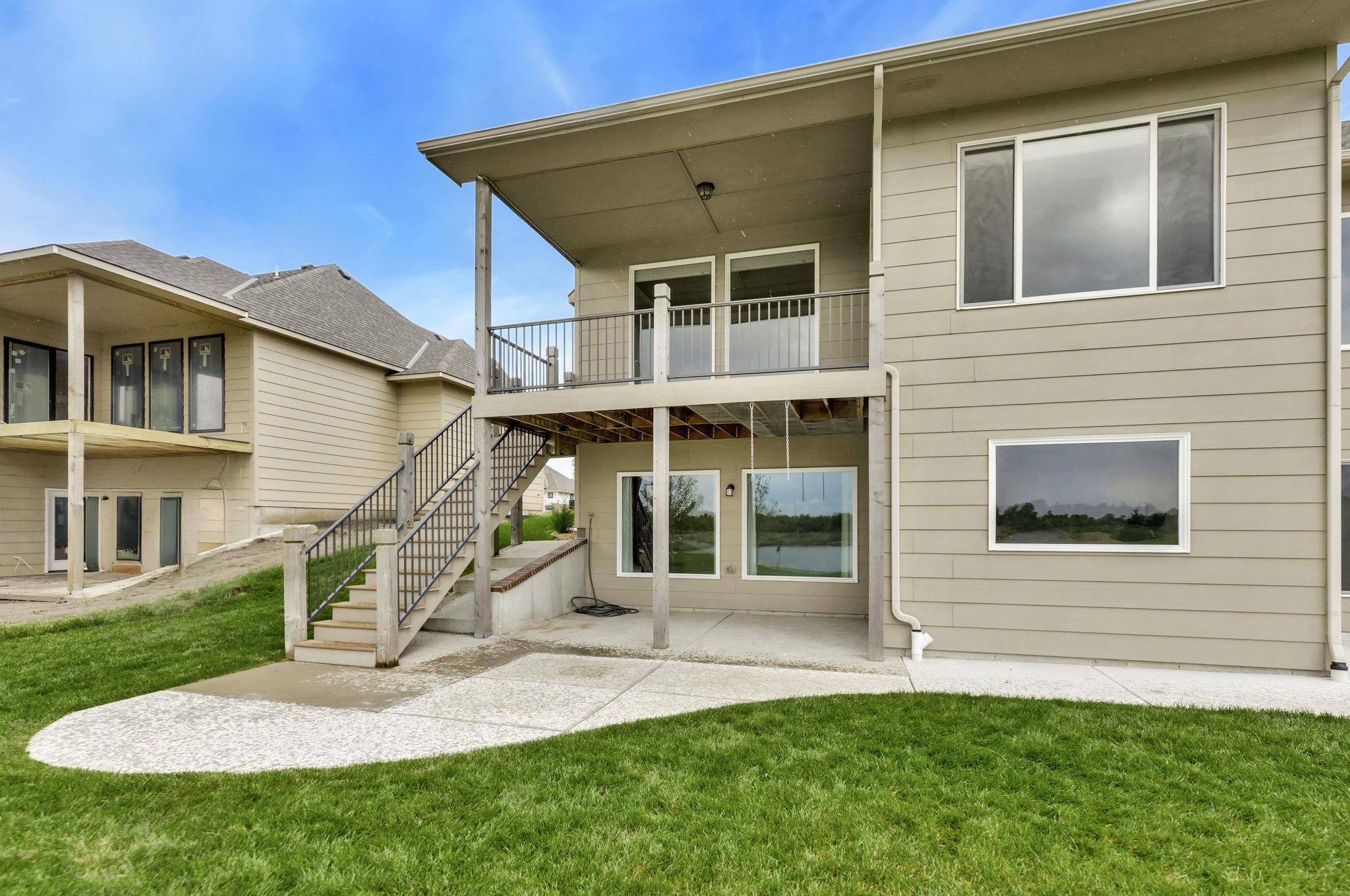 5958 E Forbes Street Bel Aire KS 67220