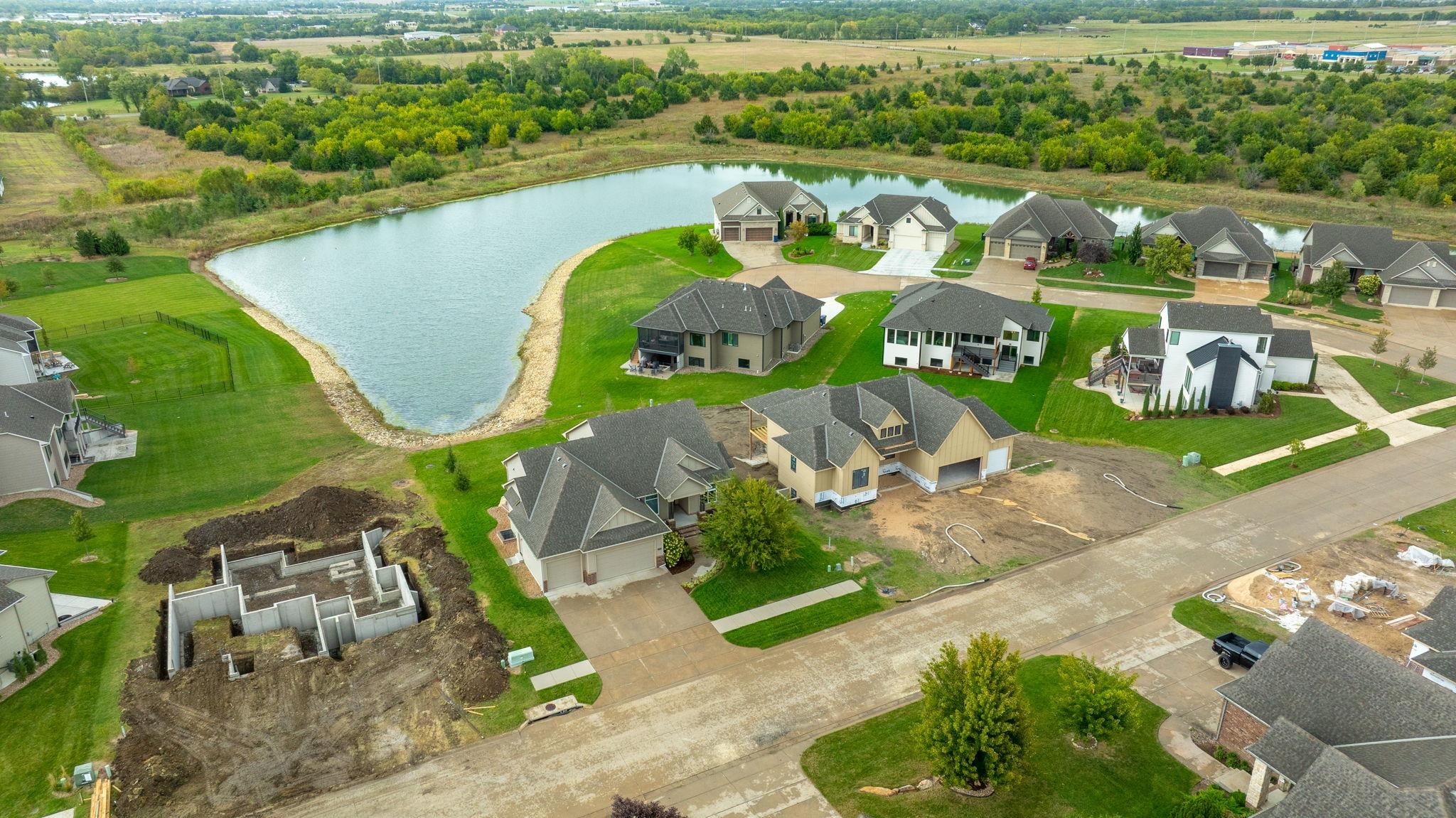 5958 E Forbes Street Bel Aire KS 67220