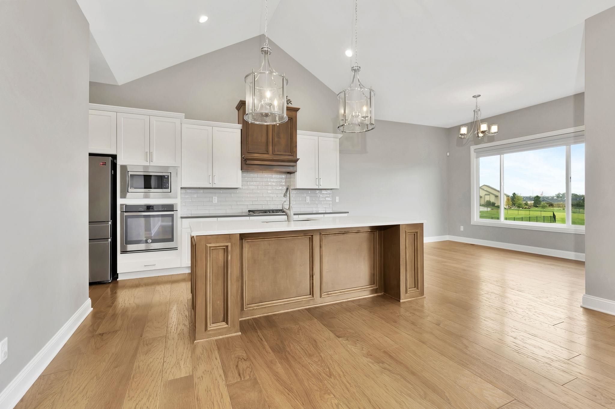 5958 E Forbes Street Bel Aire KS 67220