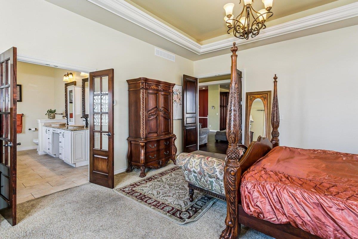 6906 E Summerside Court Bel Aire KS 67226