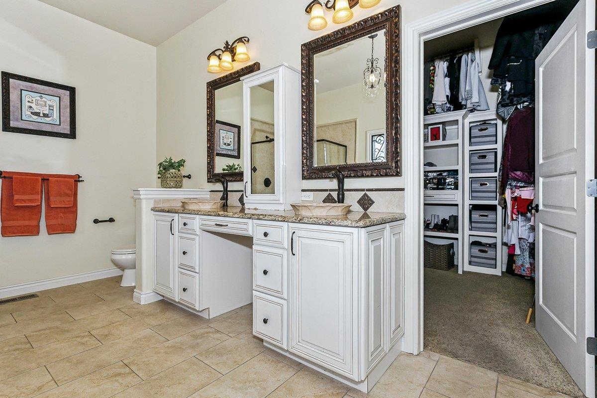 6906 E Summerside Court Bel Aire KS 67226