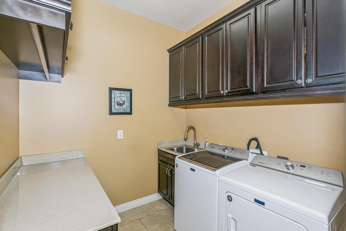 6906 E Summerside Court Bel Aire KS 67226