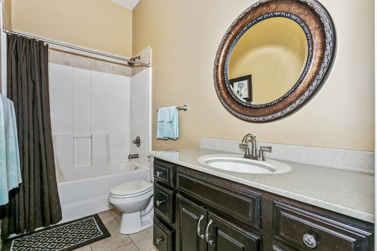 6906 E Summerside Court Bel Aire KS 67226