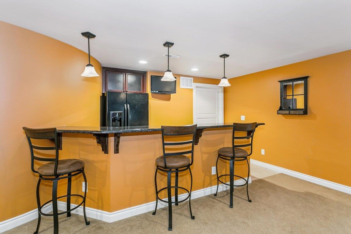 6906 E Summerside Court Bel Aire KS 67226