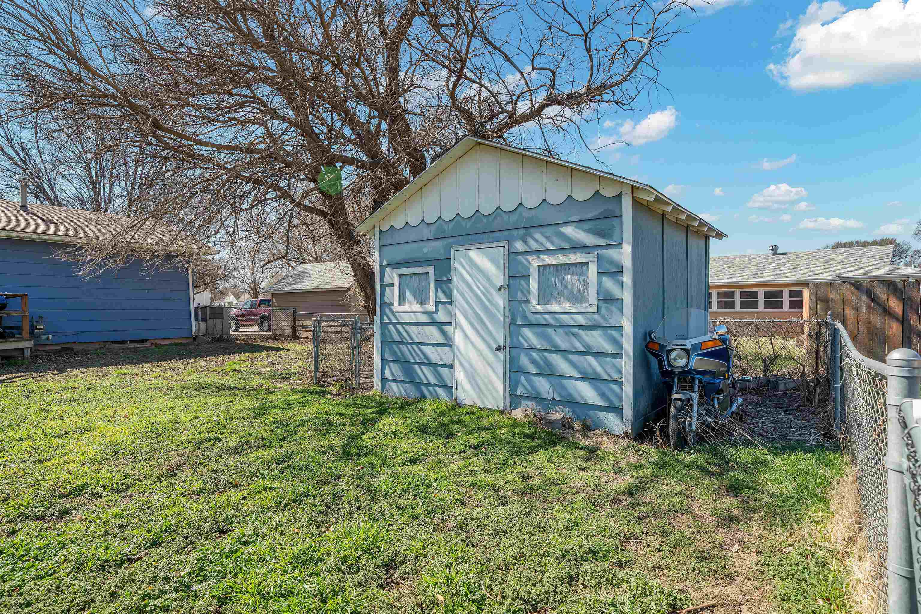 212 W 9th Street Harper KS 67058