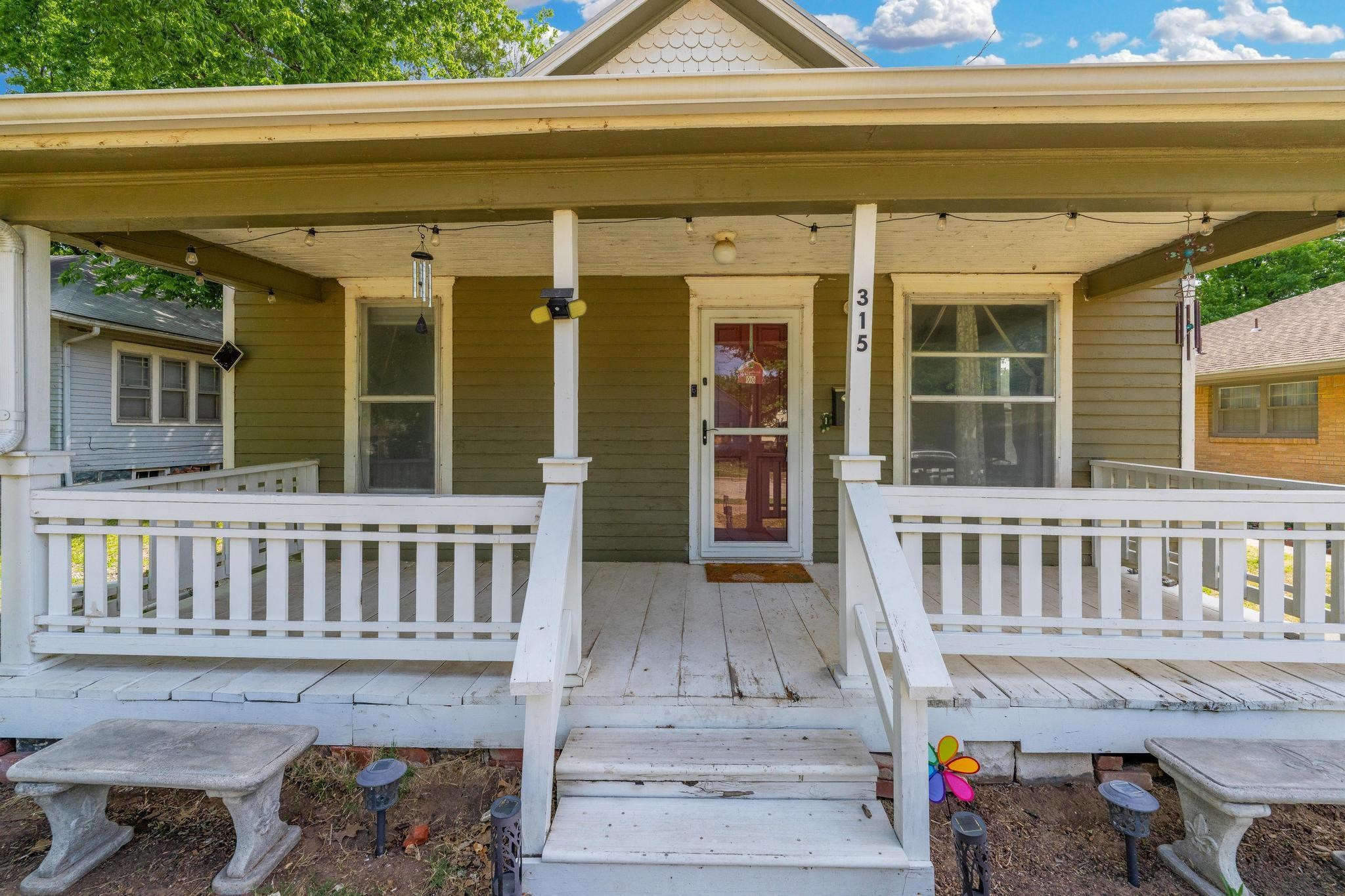 315 S F Street Wellington KS 67152