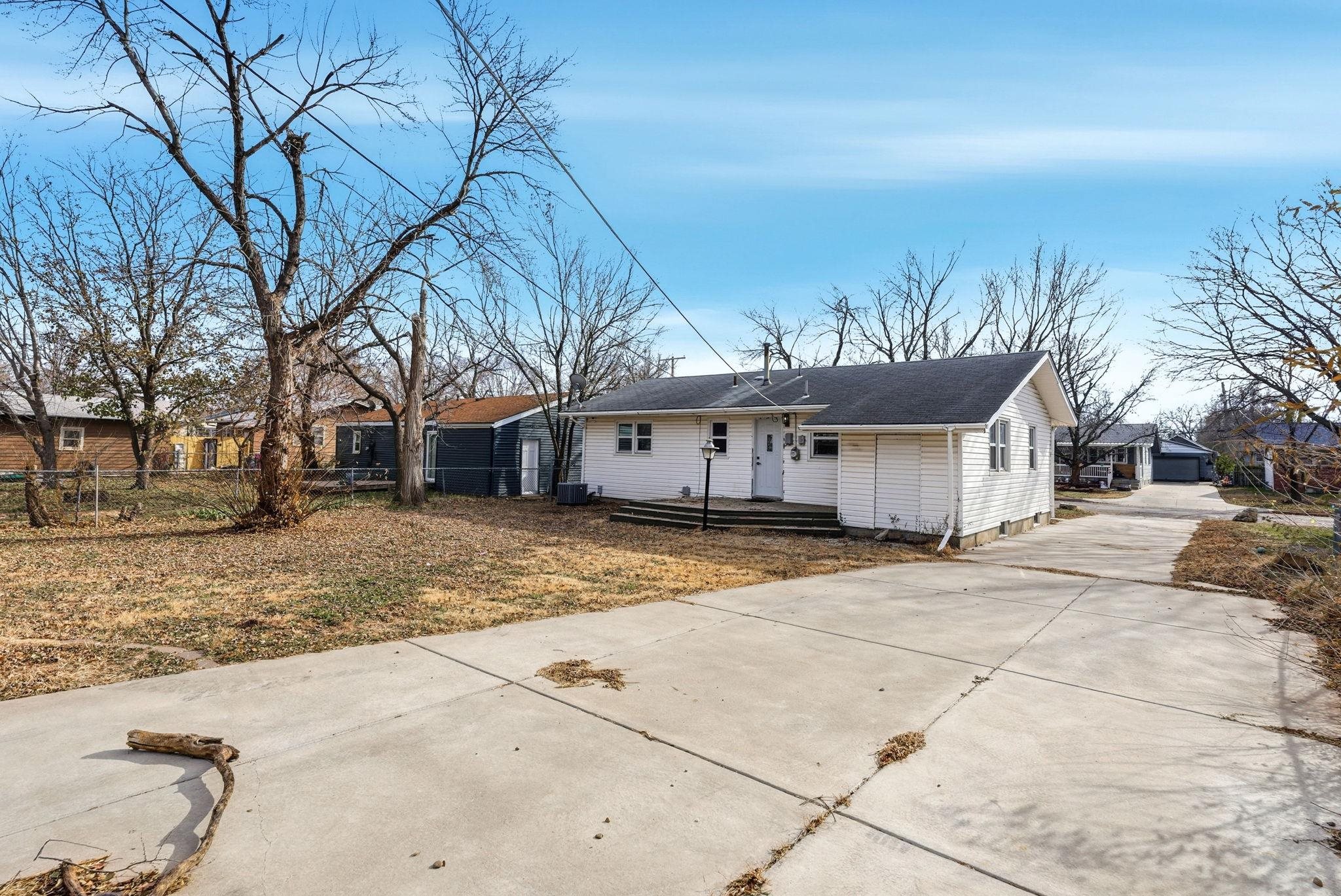 2410 W 29th Street S Wichita KS 67217