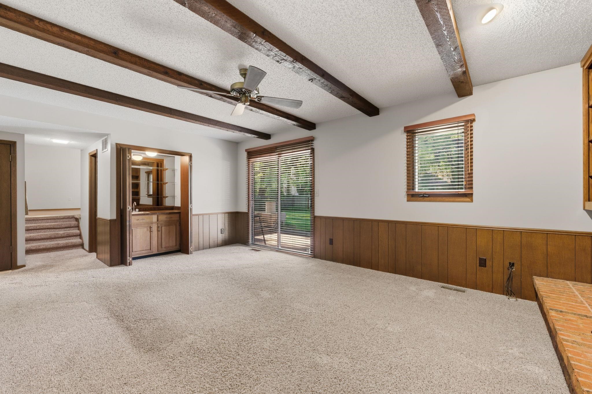 1112 E James Street Derby KS 67037